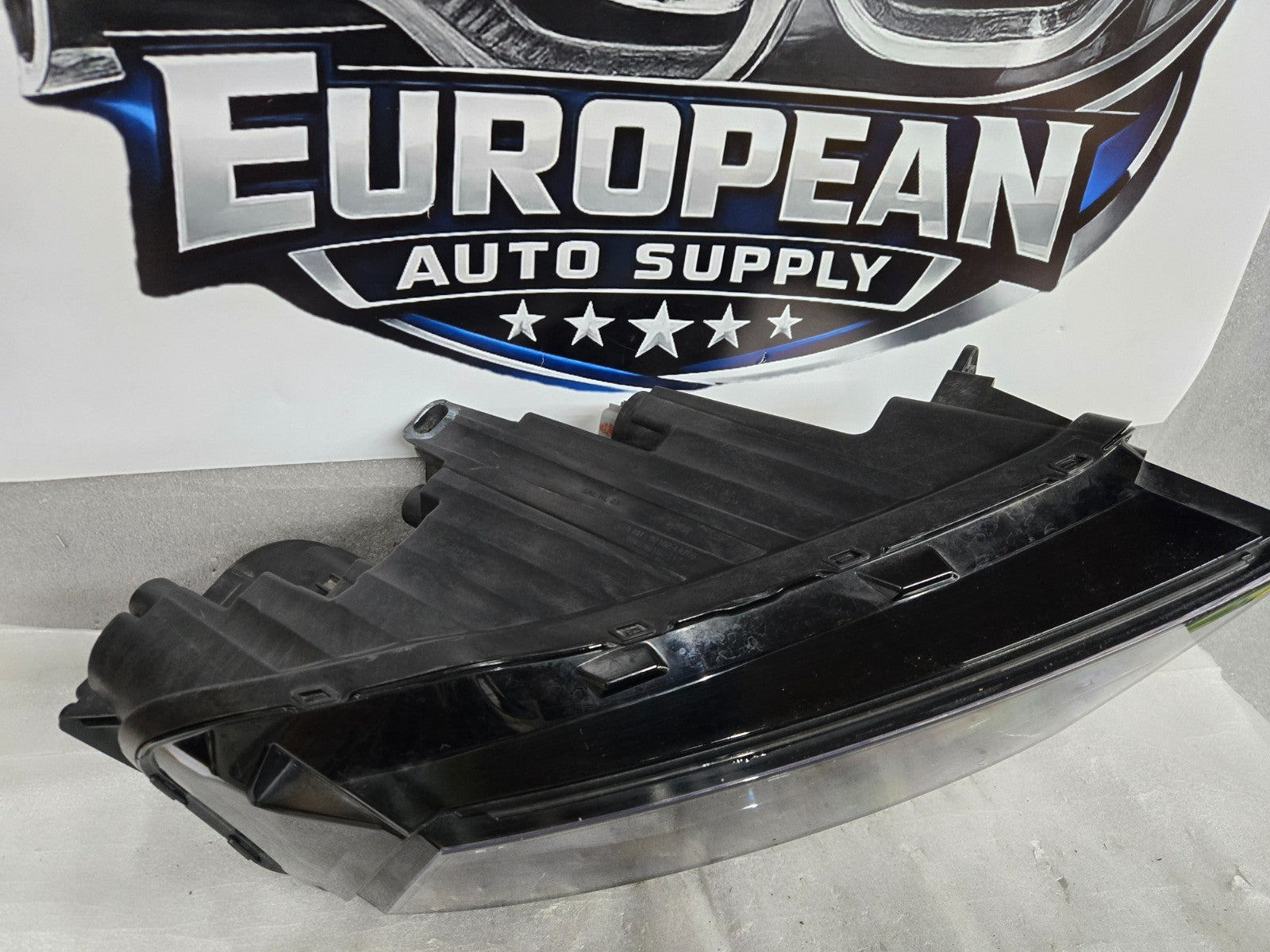 2024-2025 Hyundai Sonata Projector LED Headlight RH Passenger OEM 92102L1740