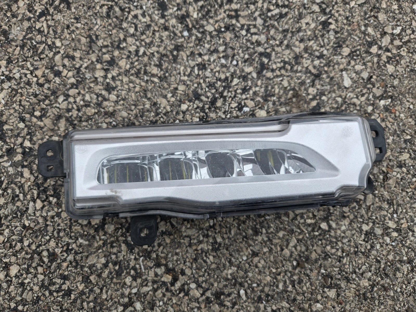 2019-2023 BMW G05 G06 G07 X5 X6 X7 Front Right RH LED Fog Light 63177406366 OEM
