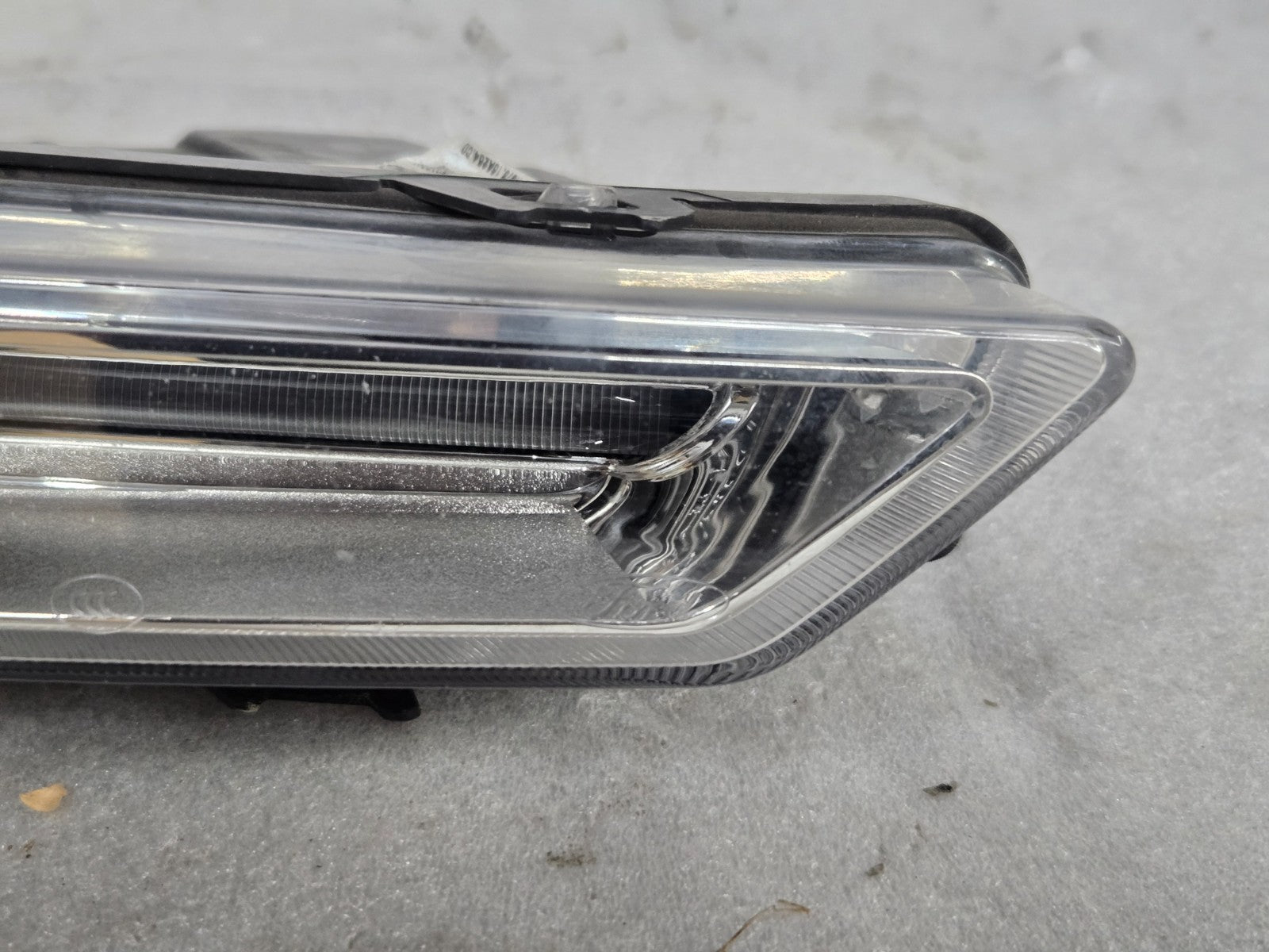 2018 2019 Ford Explorer Fusion Right RH LED Fog Light OEM HS73-15A254-CD