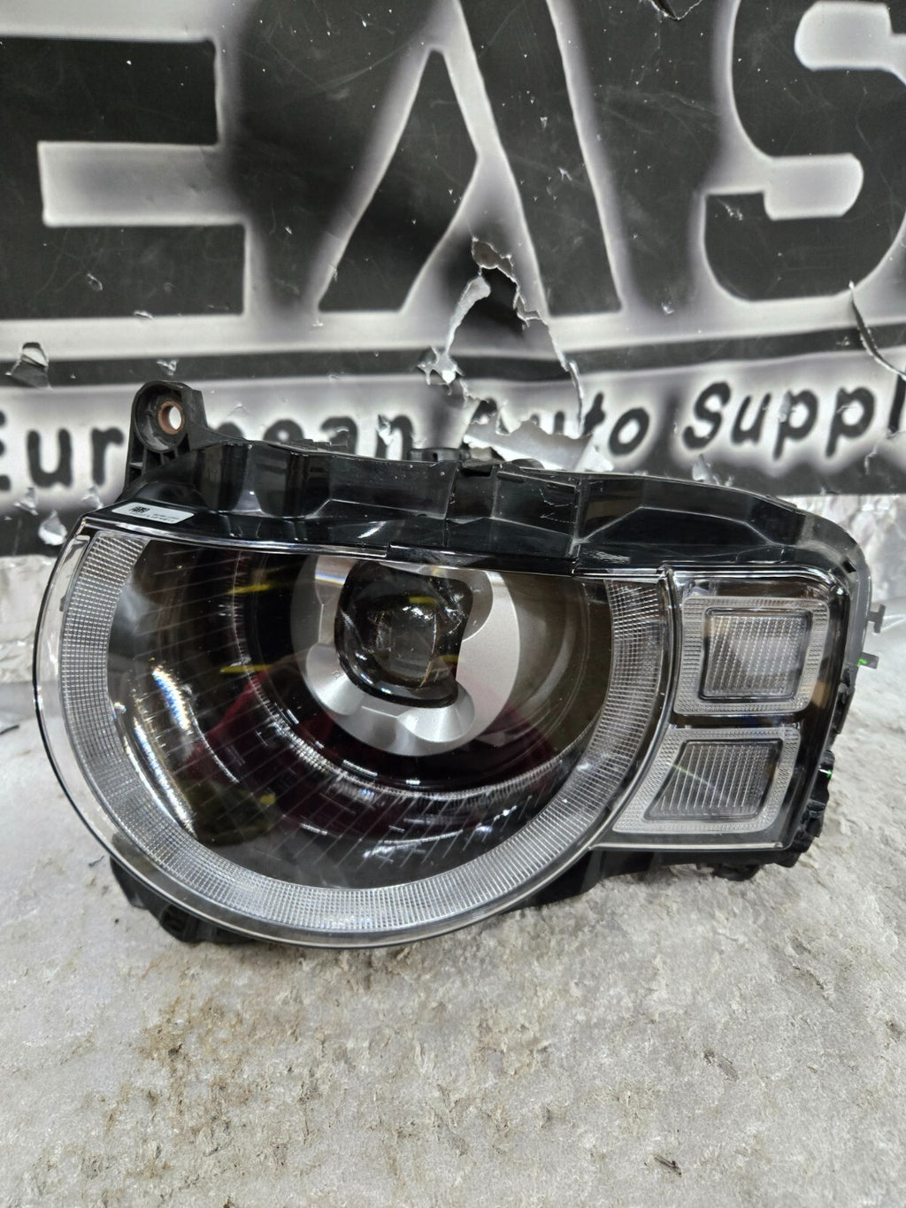 2020 2021 2022 2023 LAND ROVER DEFENDER LEFT DRIVER SIDE LED HEADLIGHT OEM
