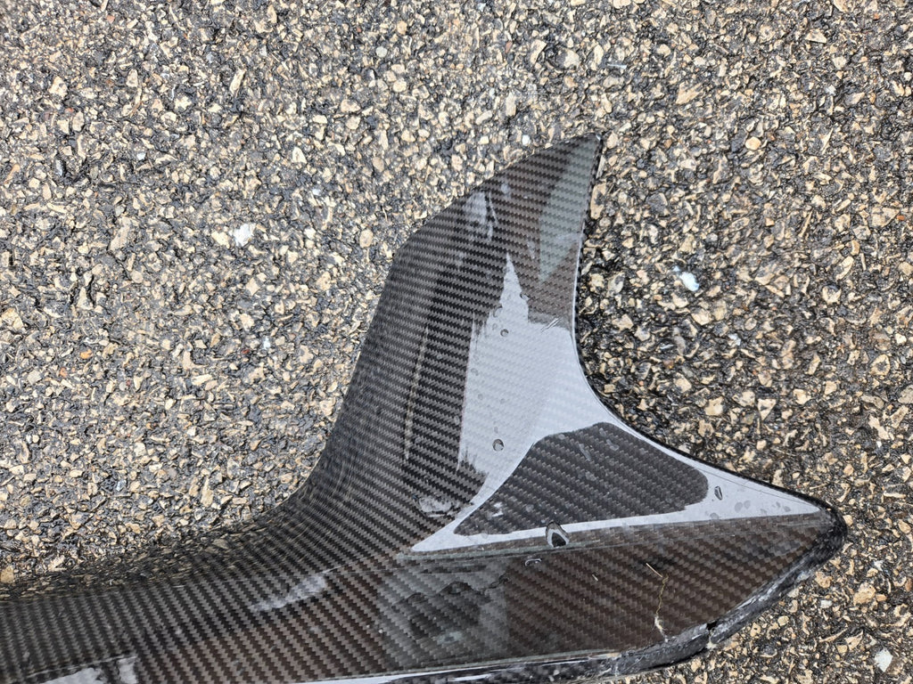*Damaged* 2018 - 2020 BMW M5 F90 Front Left Right Carbon Fiber Splitter Set OEM