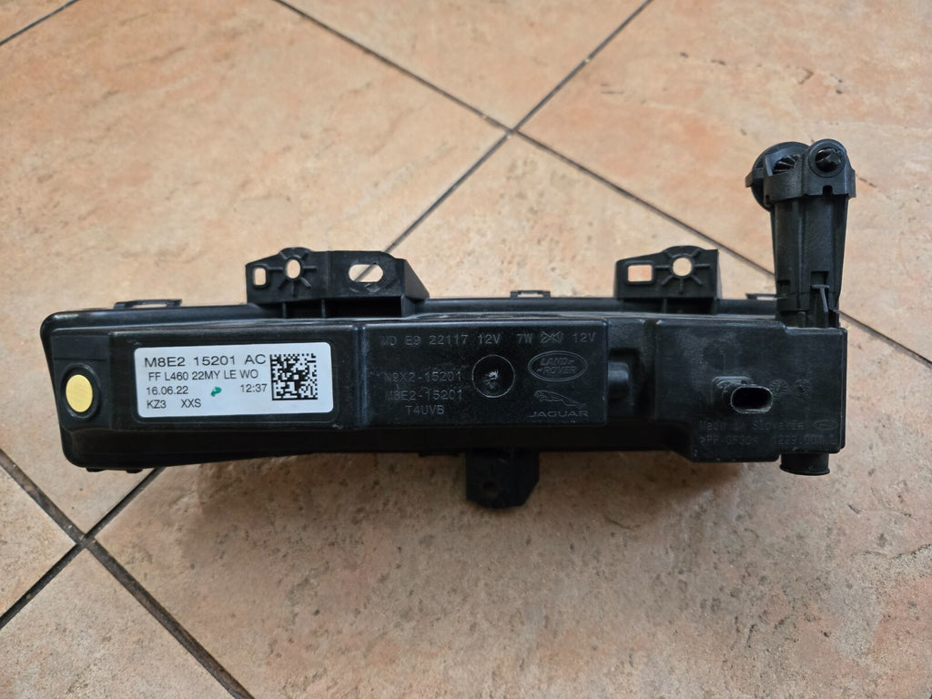2022-2023 Range Rover Vogue L460 Left Driver LED Foglight OEM M8E215201AC