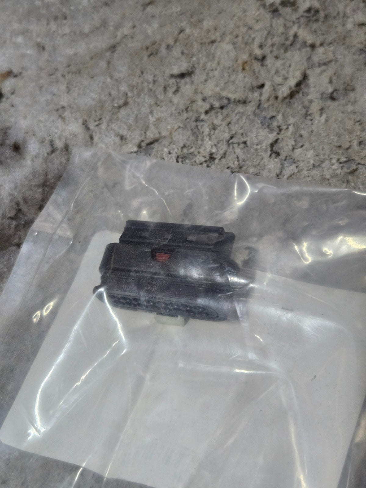 BMW 3 G20 Socket Housing PLUG CONNECTOR 7622806 12527622806 OEM