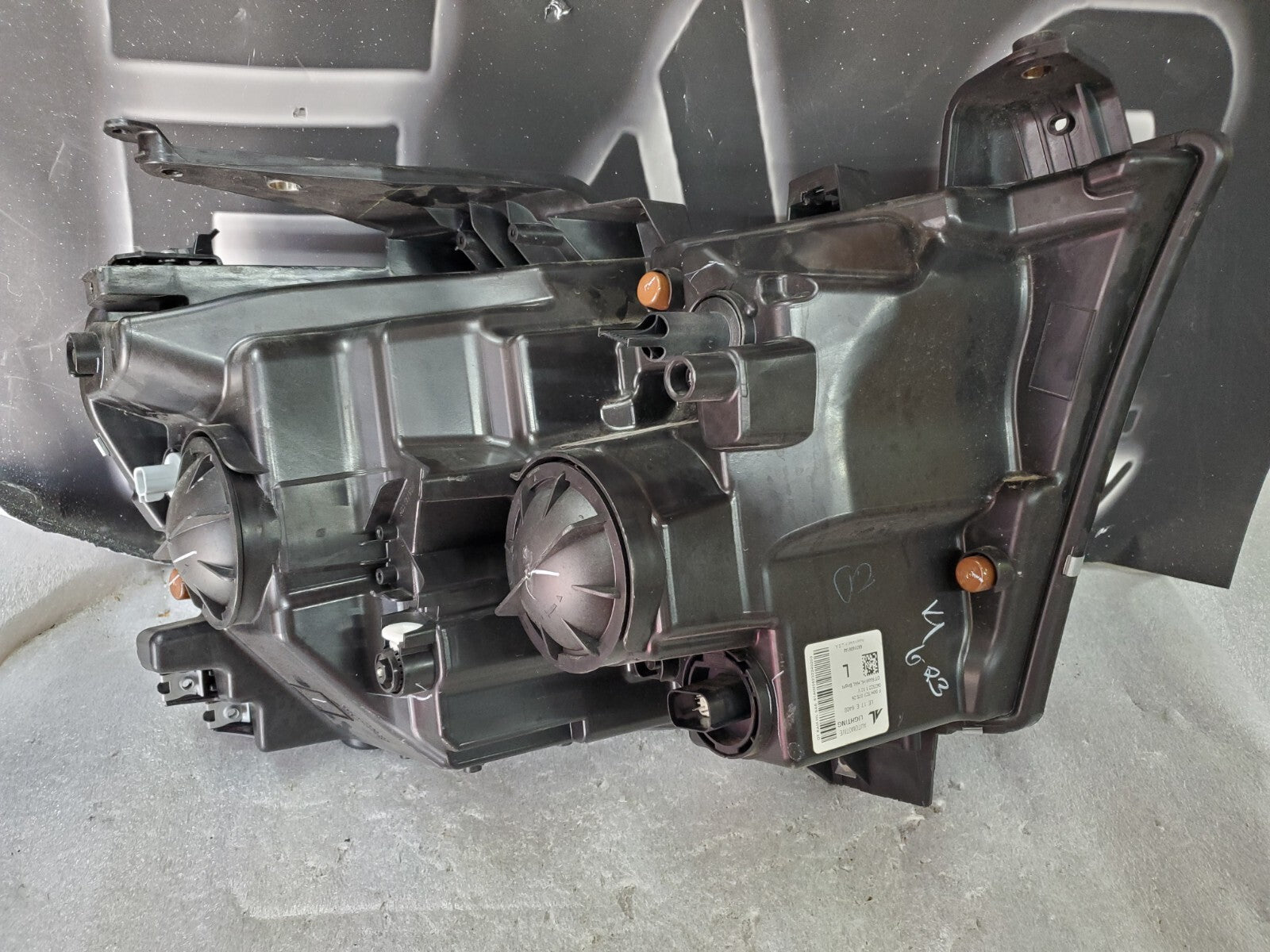 2019-2022 DODGE RAM 1500 LEFT SIDE CHROME HALOGEN HEADLIGHT 68316081AI OEM