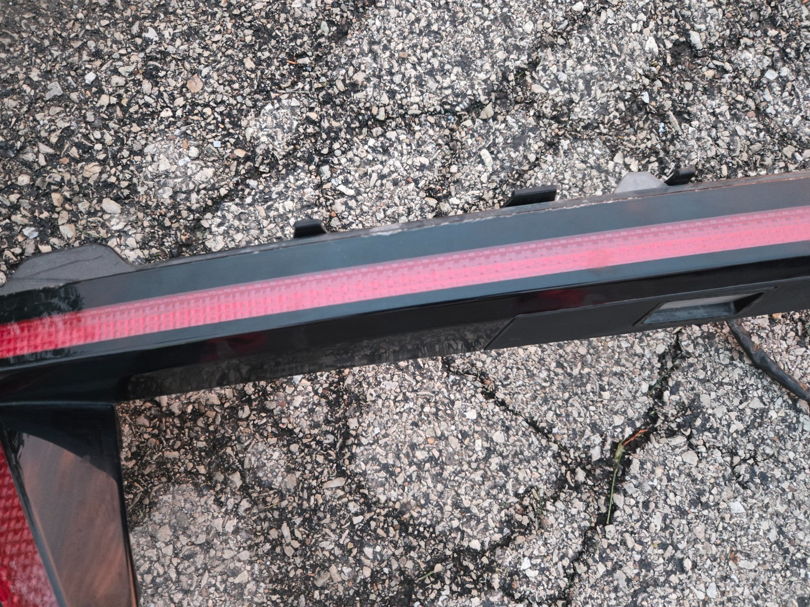 2022-2024 Hyundai Tucson Rear Tail Light Bar 92403-N9150 OEM w/ Camera