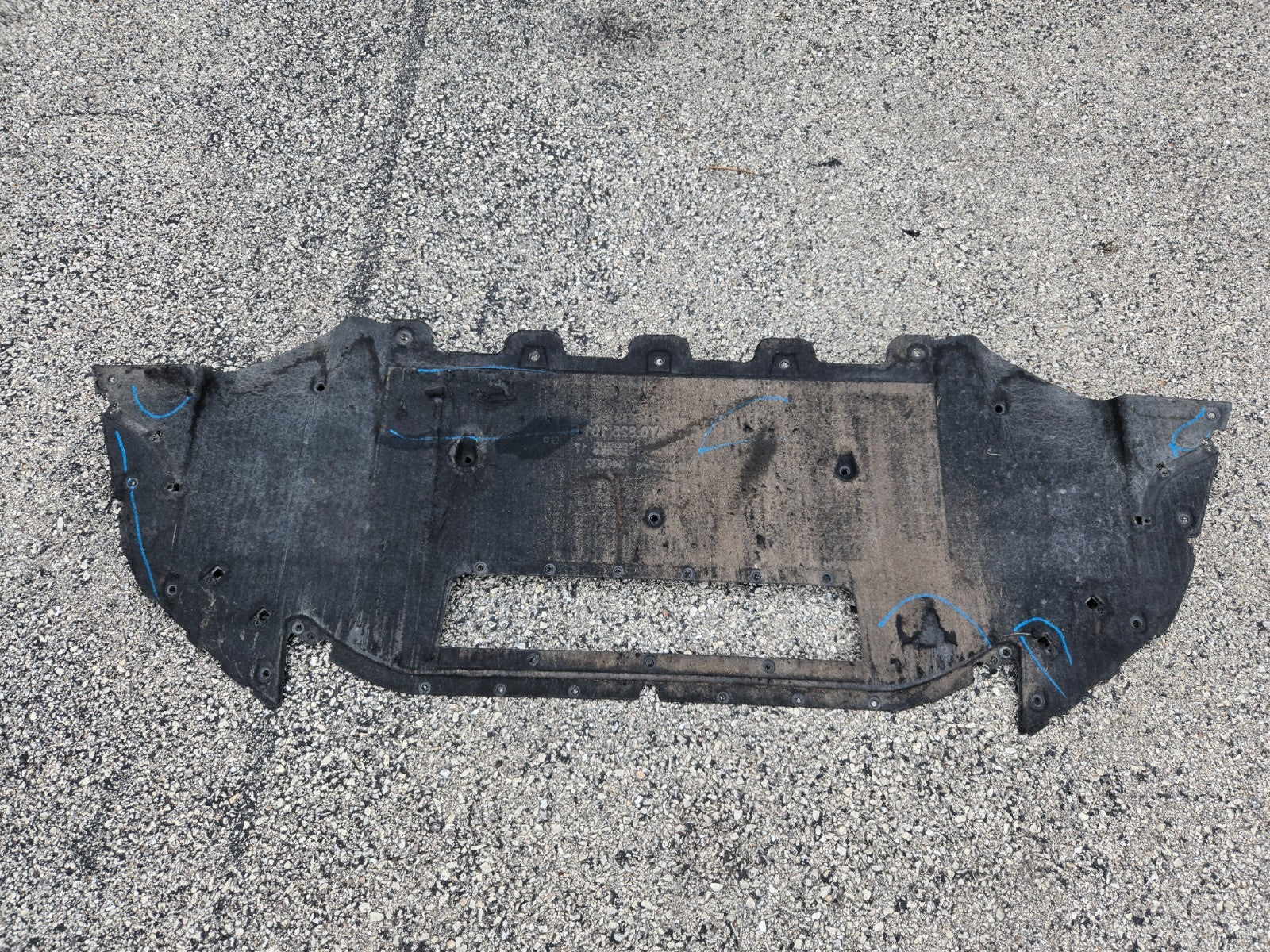 LAMBORGHINI HURACAN EVO FRONT UNDERBODY TRIM PANEL COVER OEM 4T0825101E
