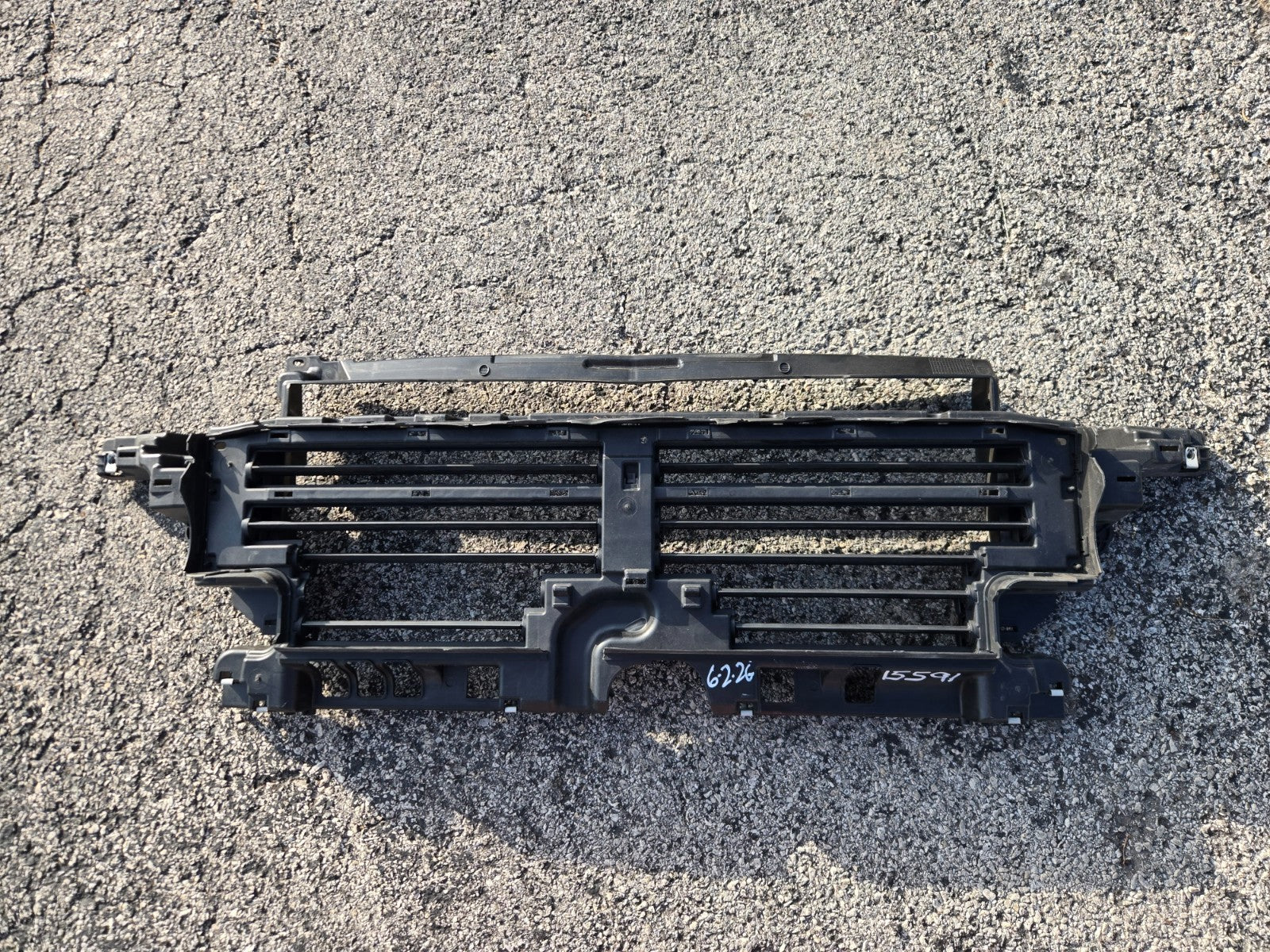 2021-2023 FORD BRONCO FRONT UPPER ACTIVE RADIATOR AIR SHUTTER M2DB-16E166-A OEM