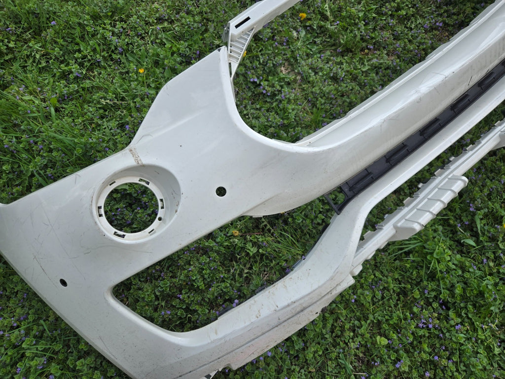 2017 2018 2019 2020 Maserati Levante Front Bumper Cover OEM 670035298