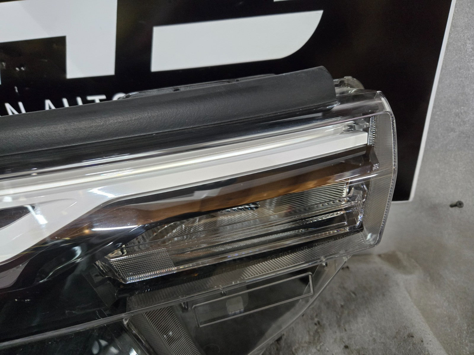 2025 2026 Subaru Forester Black LED Right RH Passenger Side Headlight OEM K5