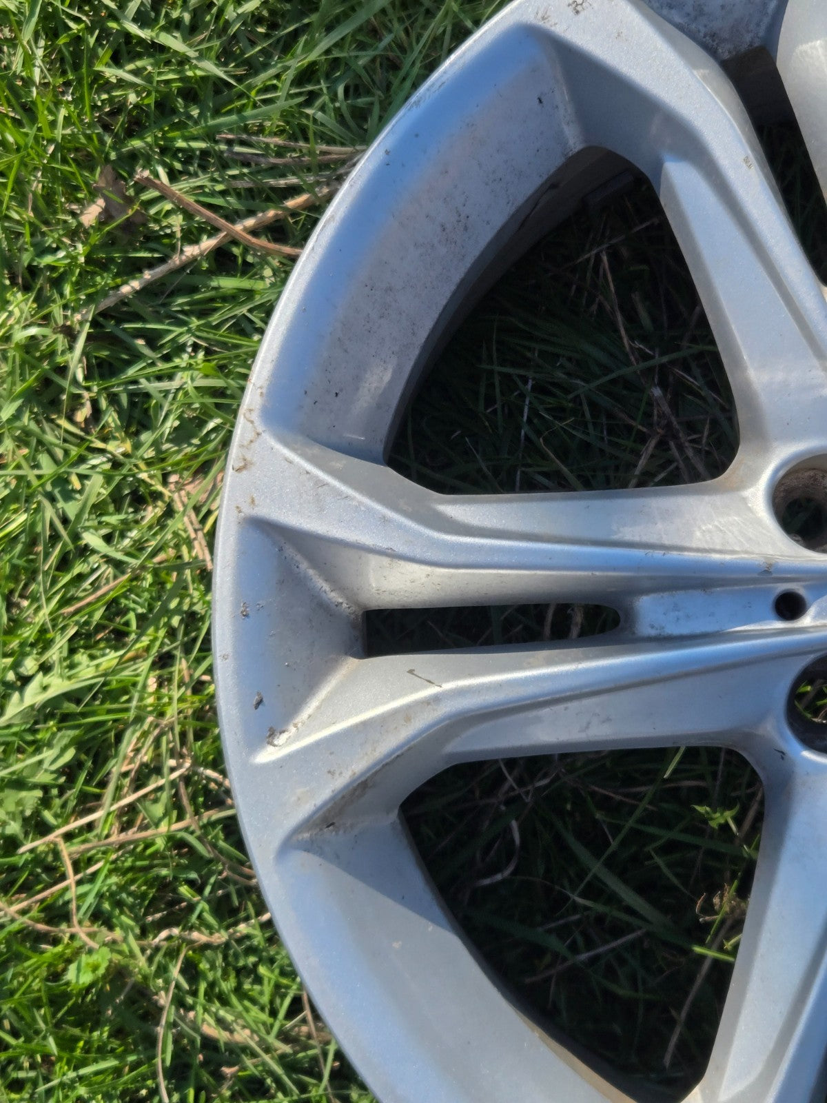 2018 - 2021 BMW X3 X4 G01 G02 WHEEL DISC RIM ALLOY 18X7J OEM 6876918