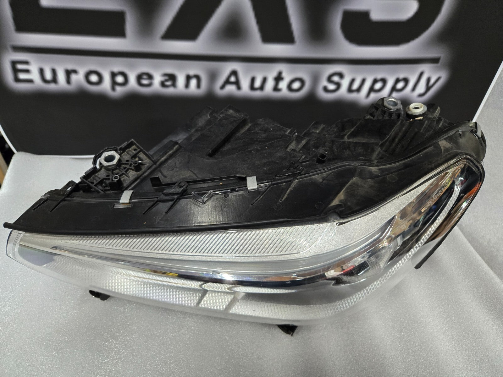 2018-2021 BMW X3 X4 G01 G02 Adaptive LED HEADLIGHT LEFT DRIVERS SIDE OEM 8739657