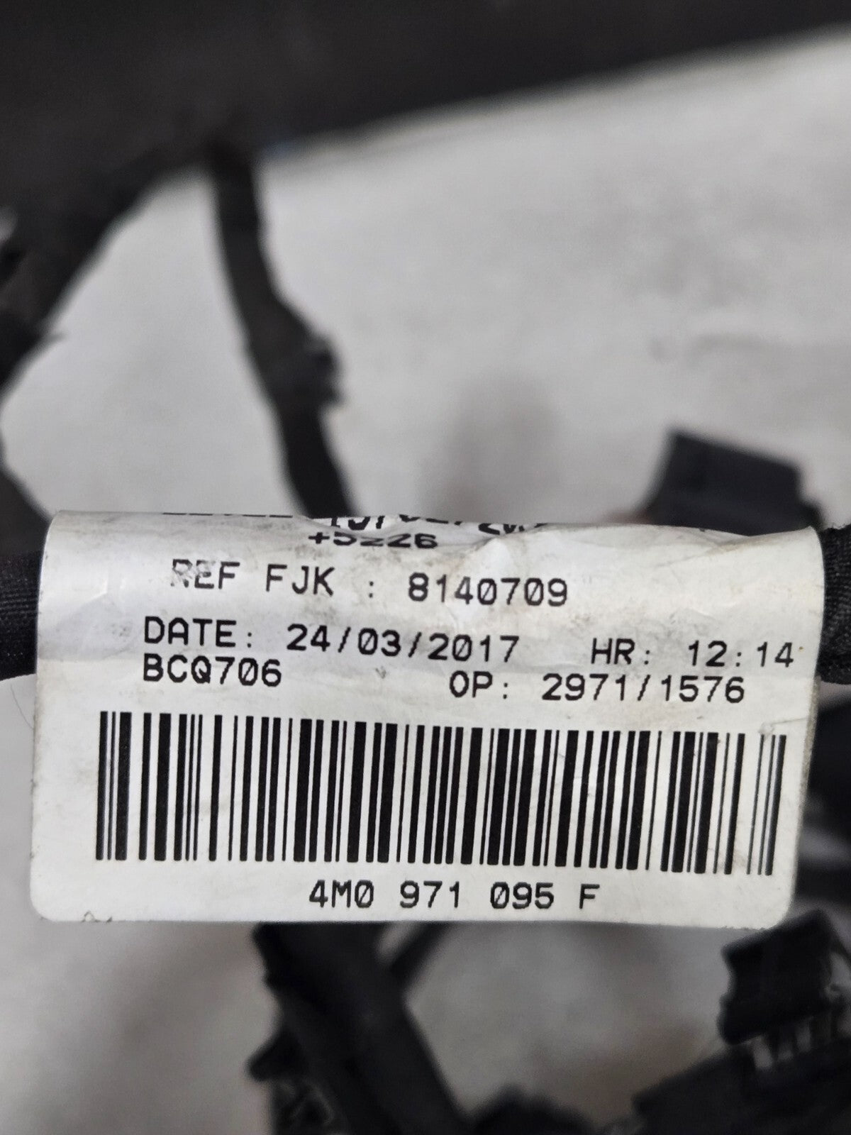 2017 AUDI Q7 FRONT PDC PARK DISTANCE SENSOR HARNESS w/ Sensors OEM 4M0971095F