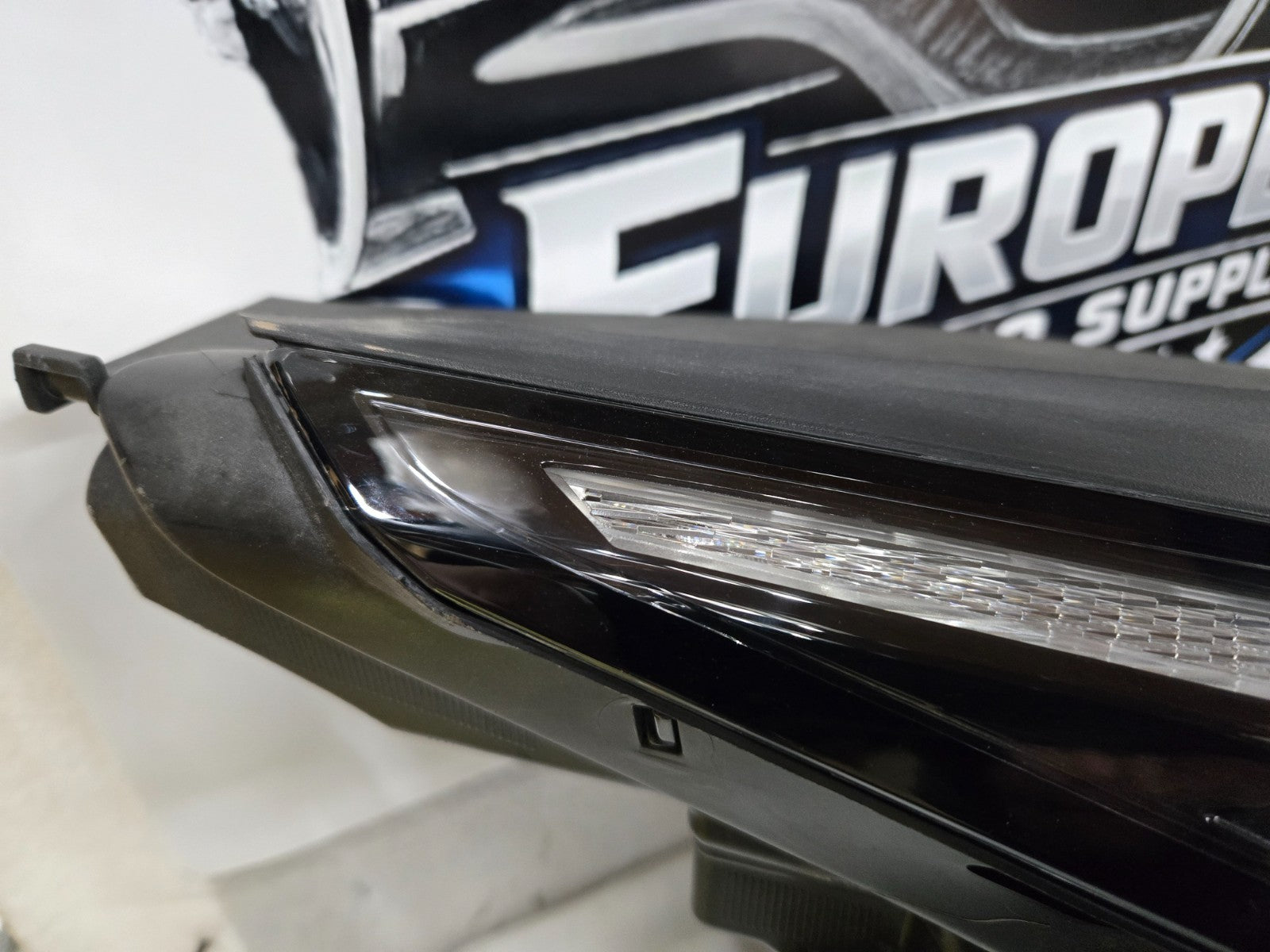 2024 2025 2026 Kia Sorento LED Projector Headlight Right RH OEM 92102-R5600