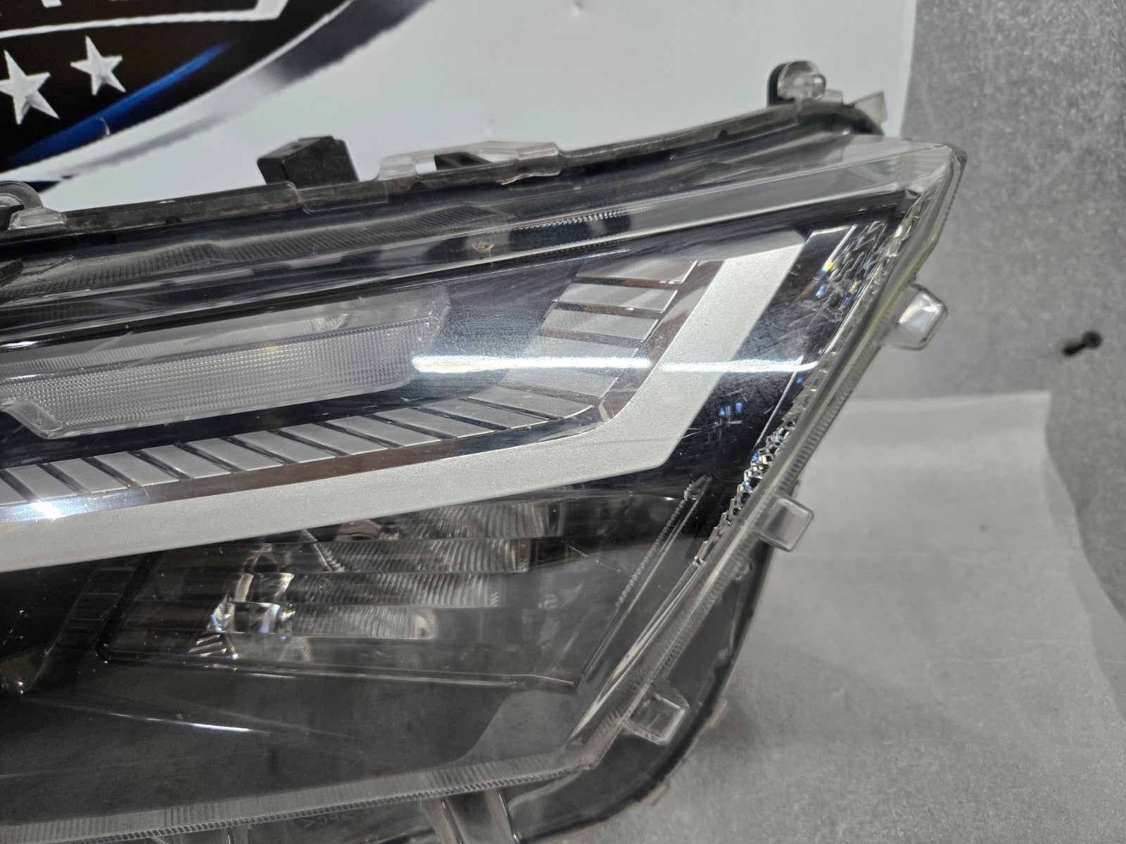 2022-2024 TOYOTA RAV4 XLE RIGHT RH PASSENGER HEADLIGHT LED OEM 811100R35000