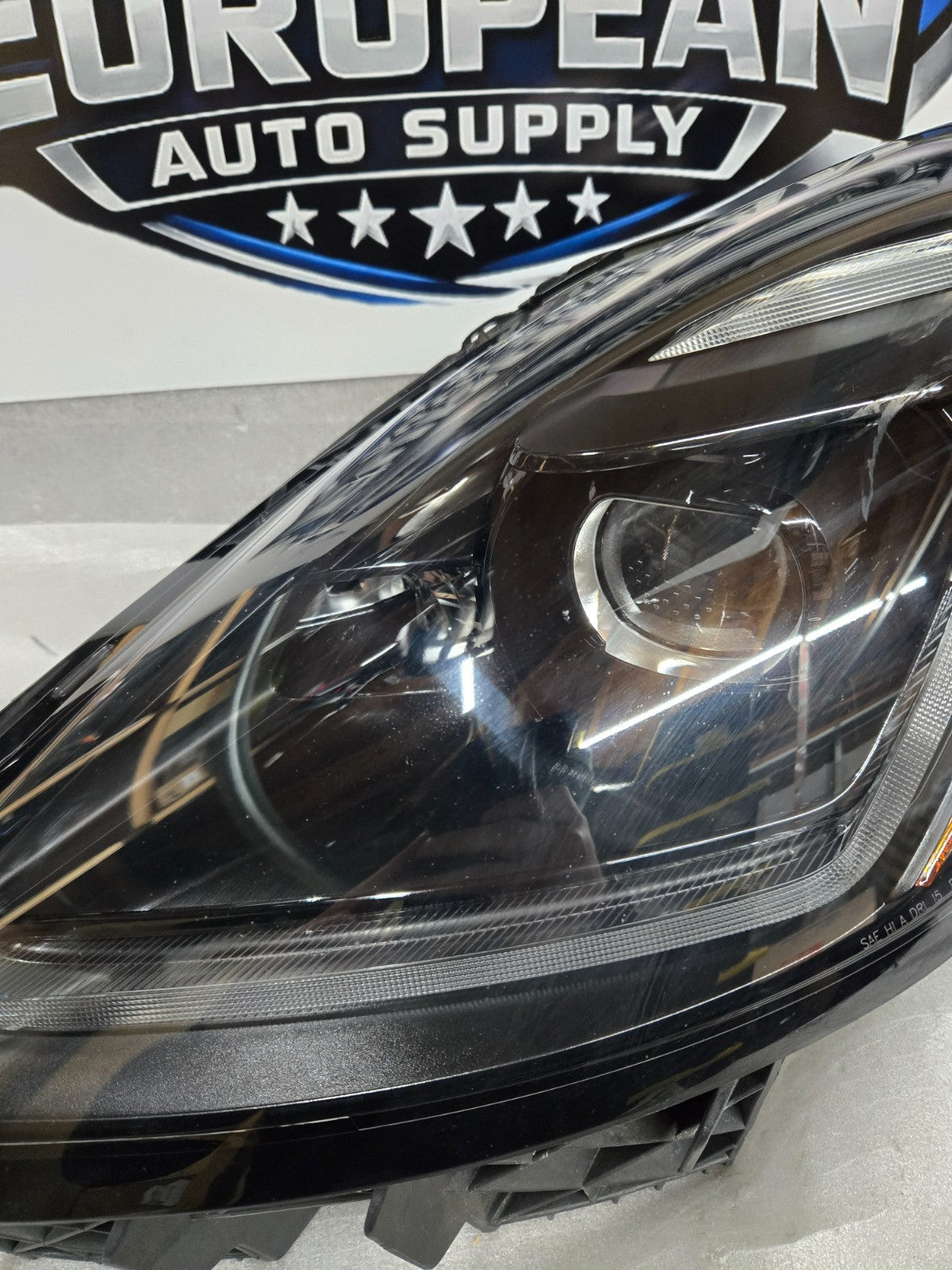 2023 2024 Maserati Grecale LED Headlight Driver Left LH OEM Complete 06702930750