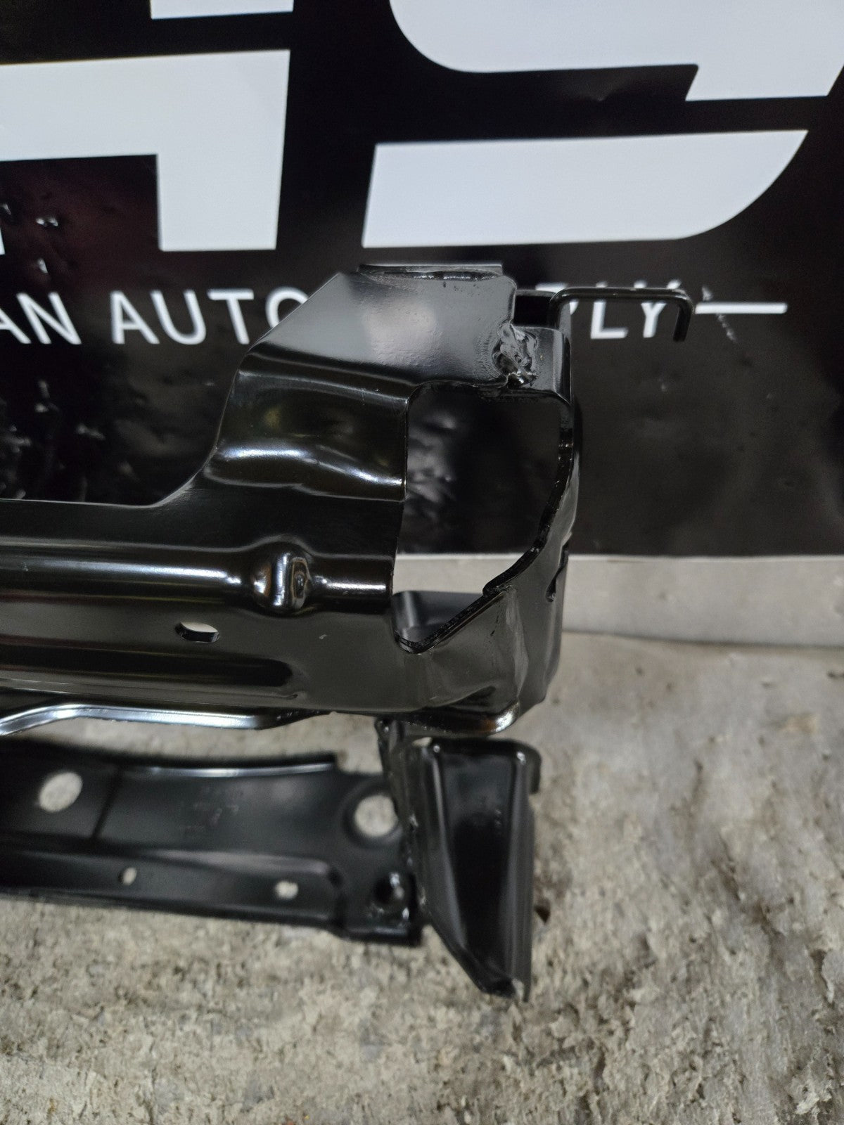 2017 2018 2019 2020BMW 330I CRASH REINFORCEMENT FRONT RIGHT RH 7422226-10 OEM