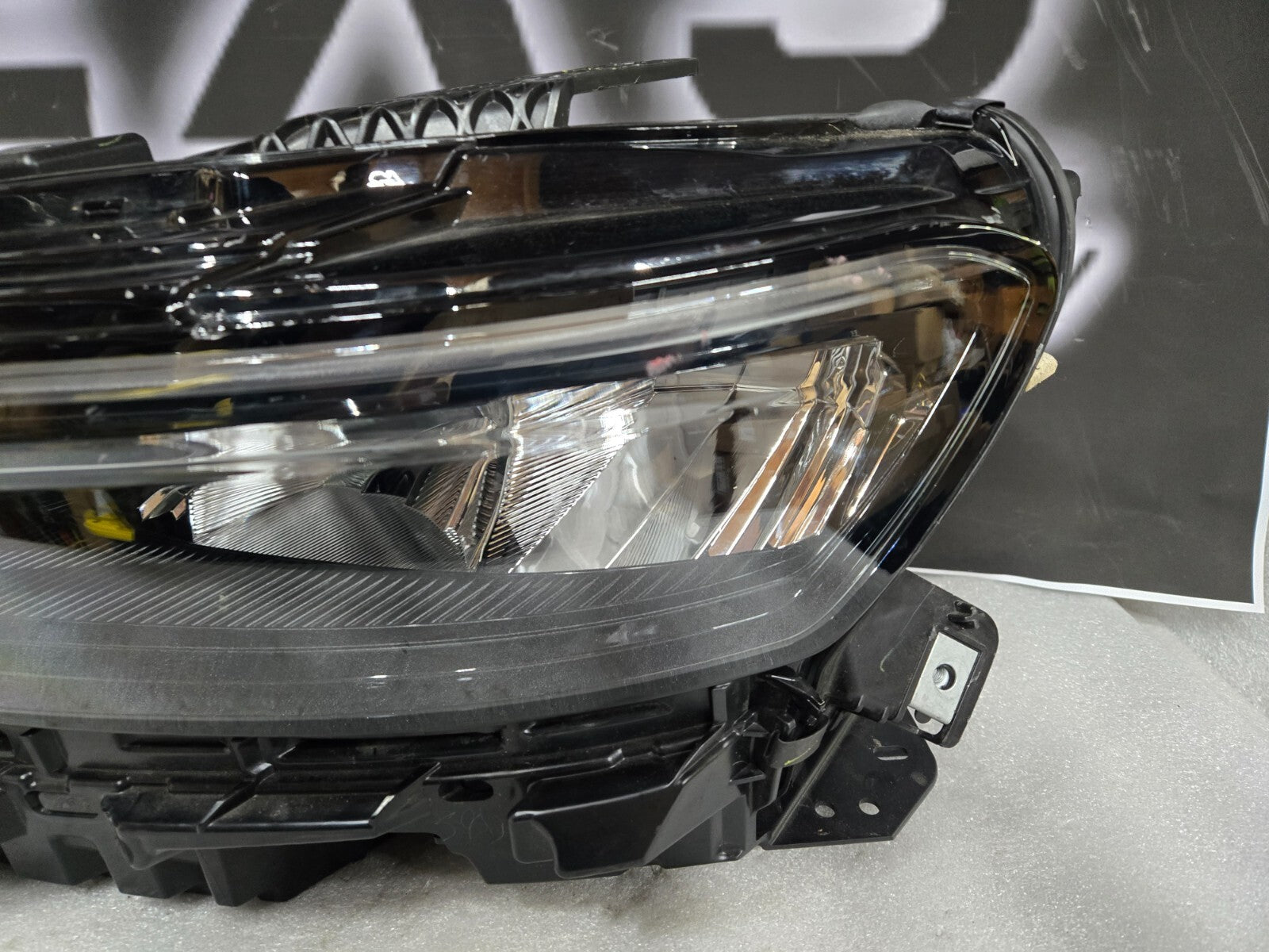2021-2023 Jeep Grand Cherokee Left LH Driver Side Headlight LED OEM 68584659AC