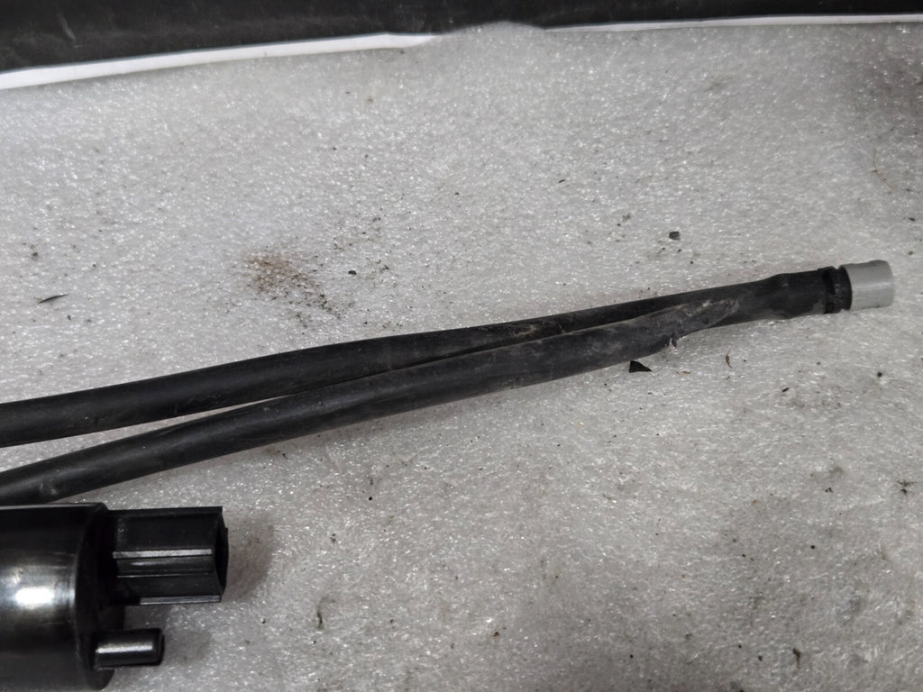 Jaguar E-Pace R X540 Windscreen Washer Tank Pump 1042518001 OEM