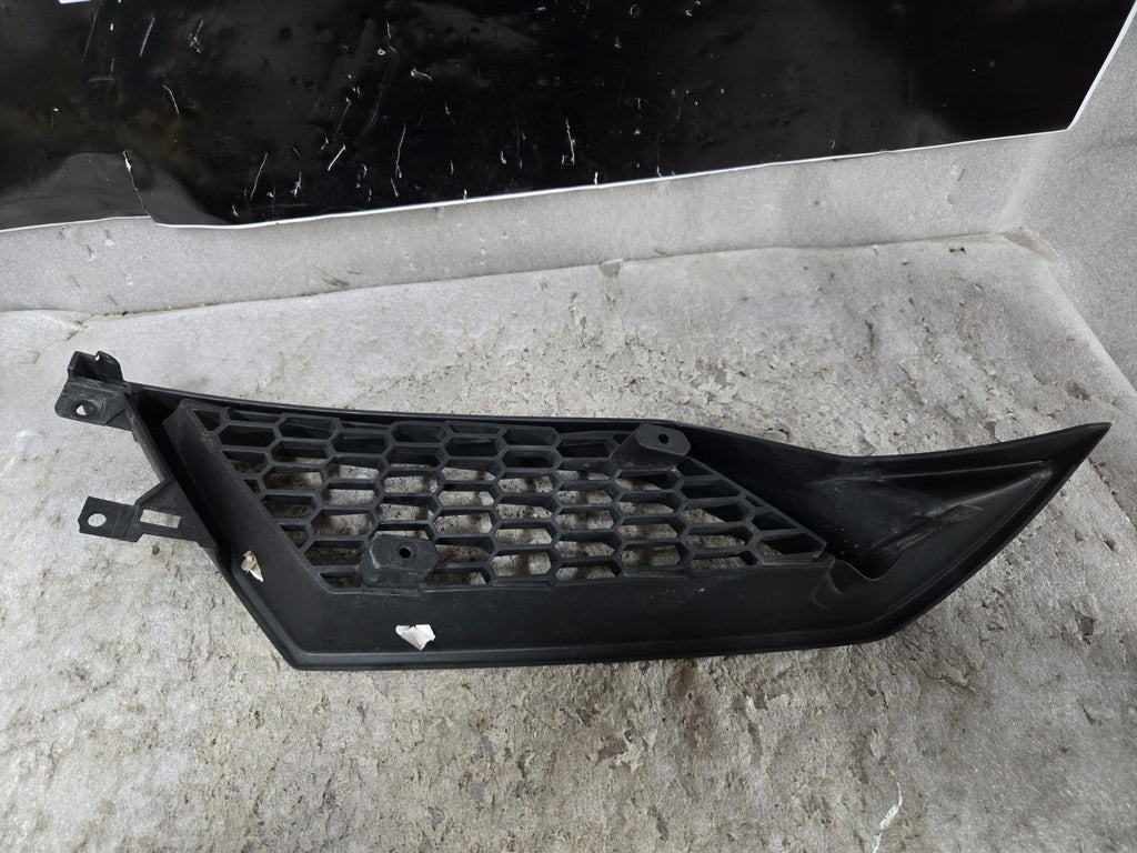 2017-2019 LAMBORGHINI HURACAN LP640-4 REAR BUMPER VENT GRILLE LH DRIVER OEM