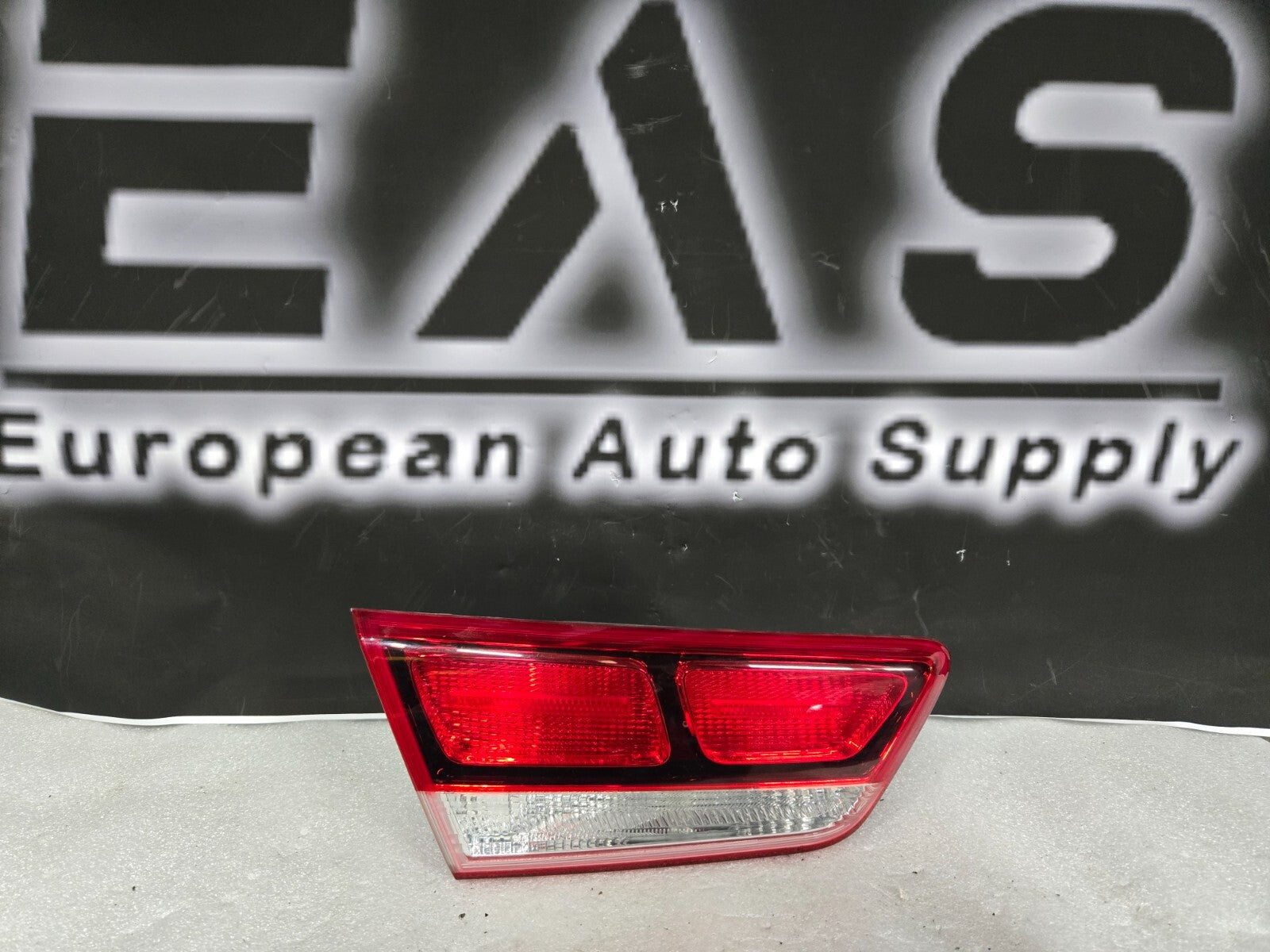 2016-2018 KIA OPTIMA TAIL LIGHT ASSEMBLY INNER TRUNK LEFT SIDE LED 92403-D4 OEM