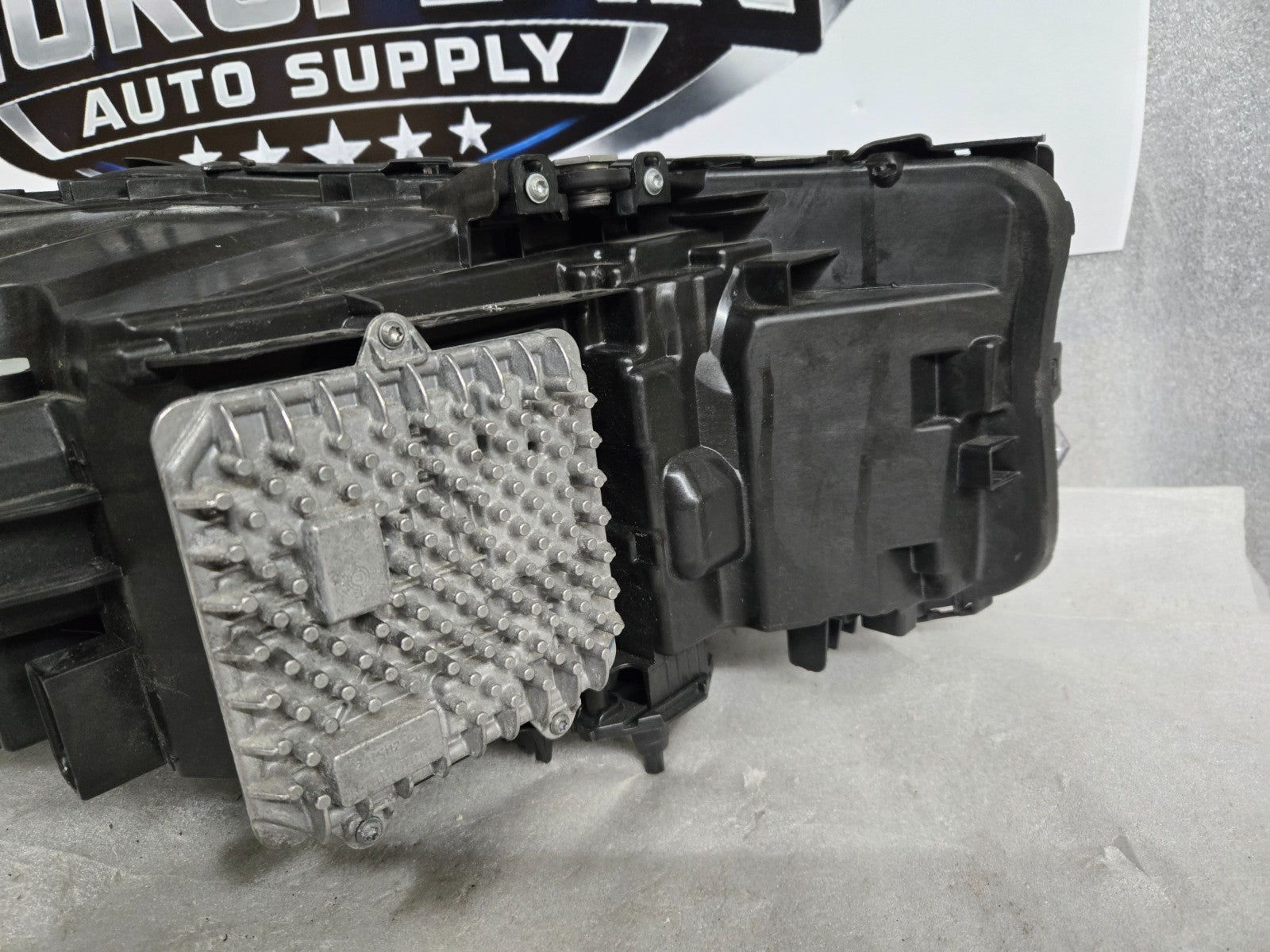 2017-2020 BMW 5-SERIES 530i 540i G30 LEFT LH LED HEADLIGHT OEM COMPLETE 7214959
