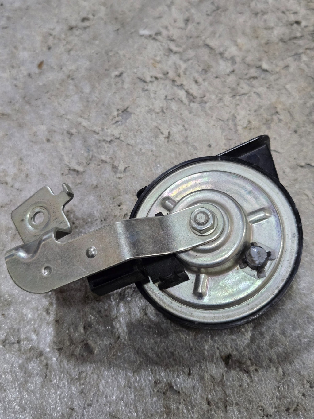 OEM BMW G20 G22 G23 G42 G87 M2 230 330 430 M240 M340 M440 LOW Pitch Horn Siren