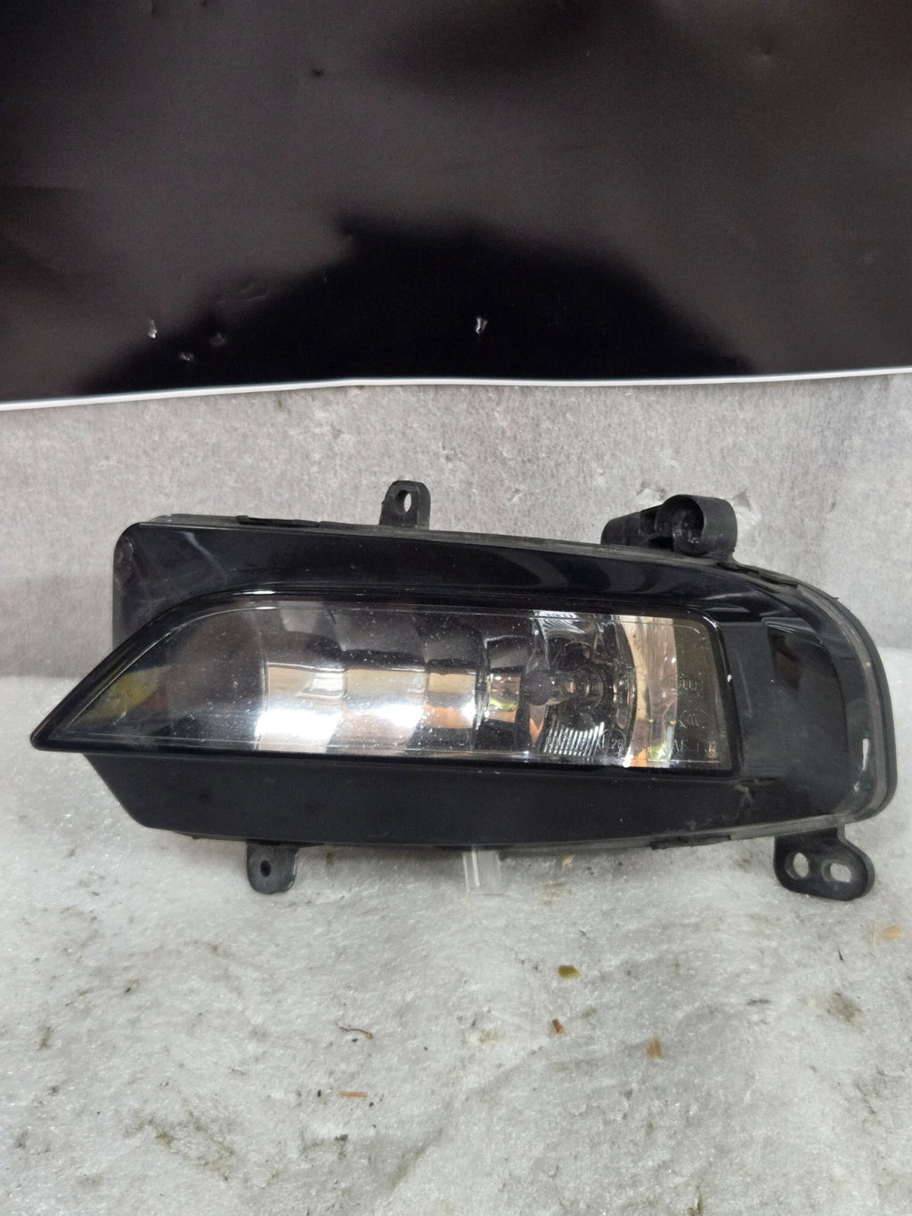 2009-2016 Audi  S4 LEFT DRIVER LH SIDE Fog Light Assembly 8K0941699C OEM
