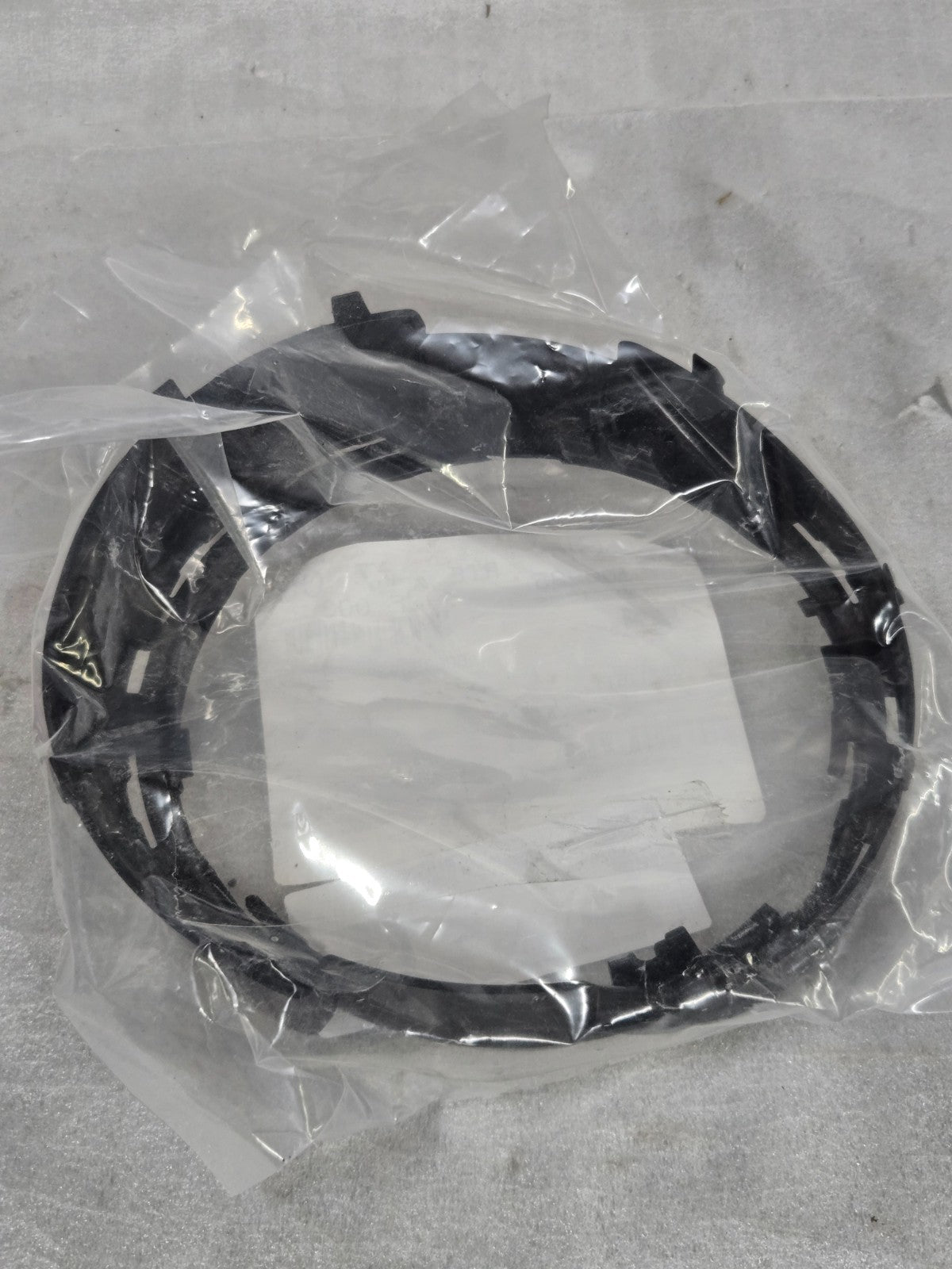 MERCEDES A B C CLA E GLA CLASS GRILL EMBLEM BADGE BRACKET PLASTIC A0008171016
