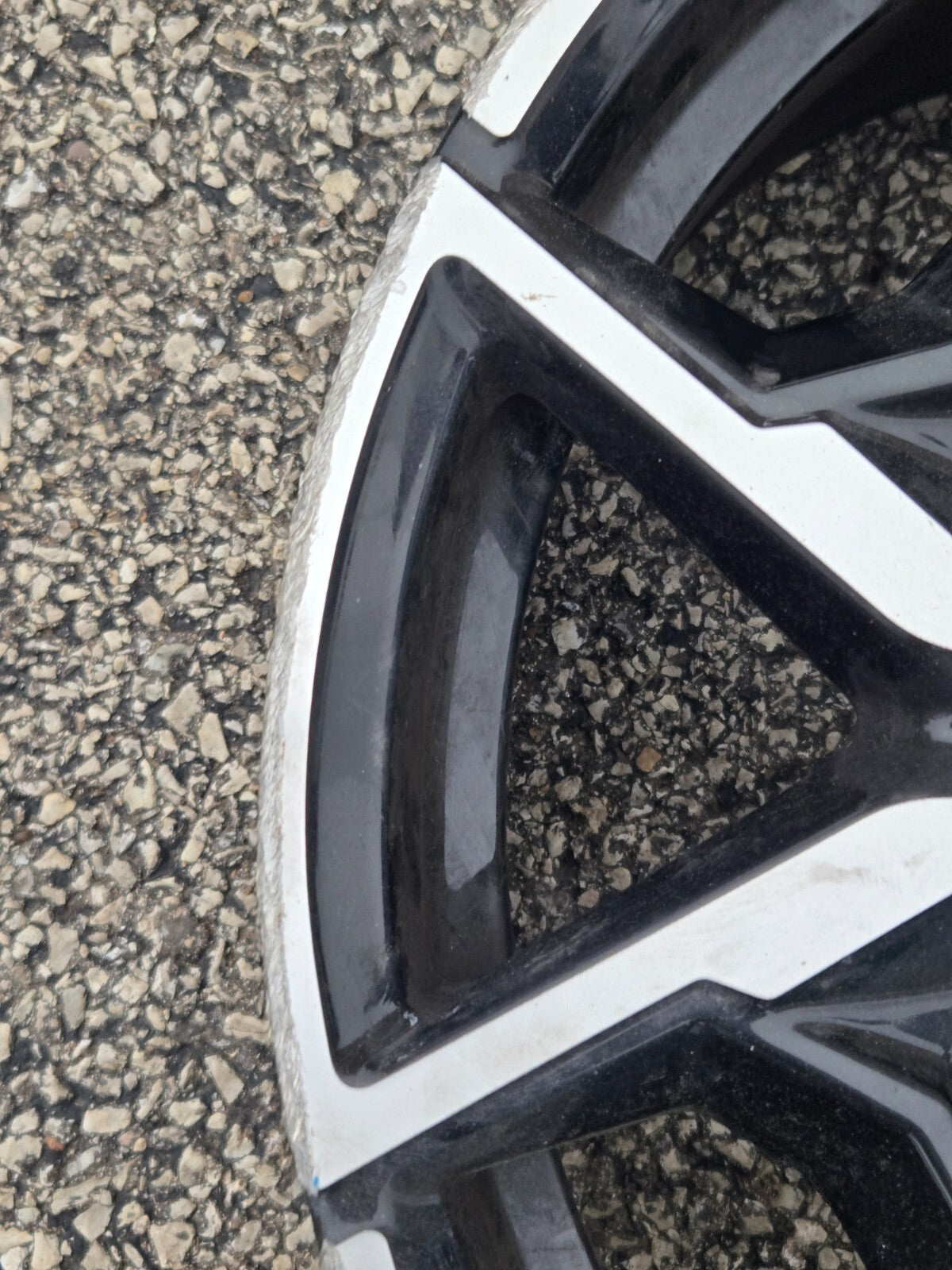 2023 - 2024 BMW X4 G02 OEM 19X7.5 M SERIES WHEEL RIM 7916263 *GOUGED/SCRAPED OEM