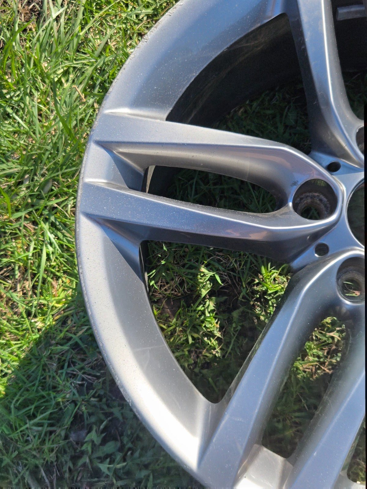 BMW M235i 228i M240i 230i OEM 18" FRONT Wheel 86127 7846784 7852489