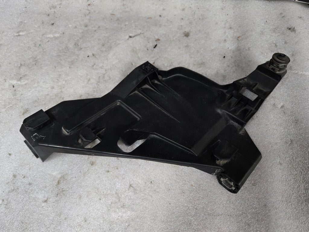 2014-2017 AUDI SQ5 8R - LEFT Headlight Mount Bracket 8R0941453A OEM