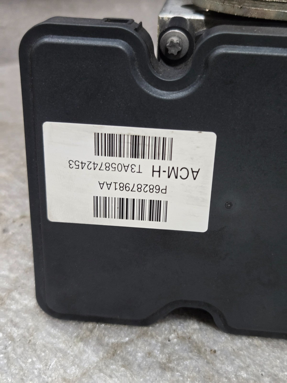 Genuine OEM Mopar Control-Anti-Lock Brake ABS Pump 68203240AC P68287981AA USED