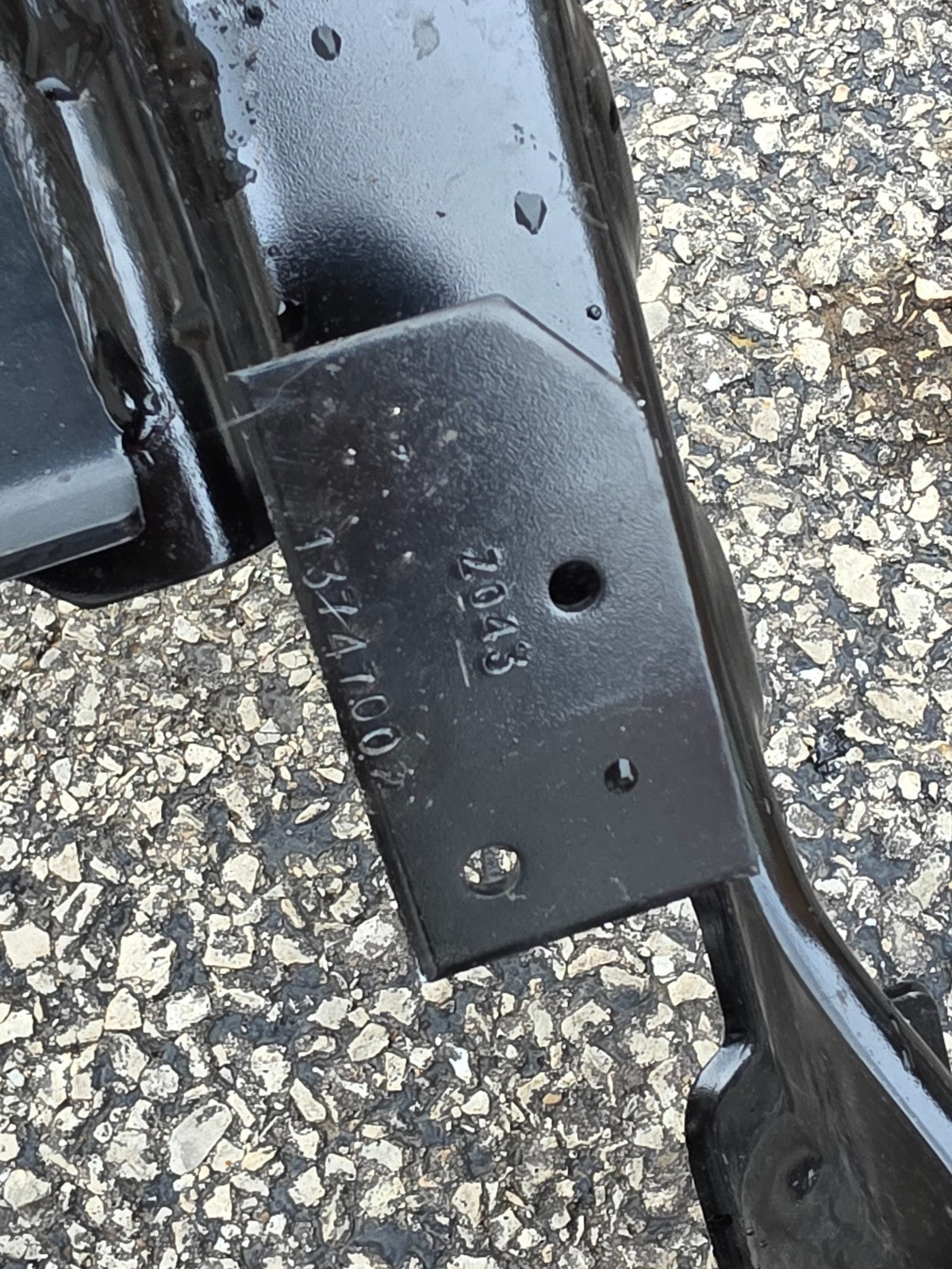 2019-2025 BMW X7 G07 FRONT BUMPER RIGHT REINFORCEMENT MOUNT BRACKET 13747801 OEM