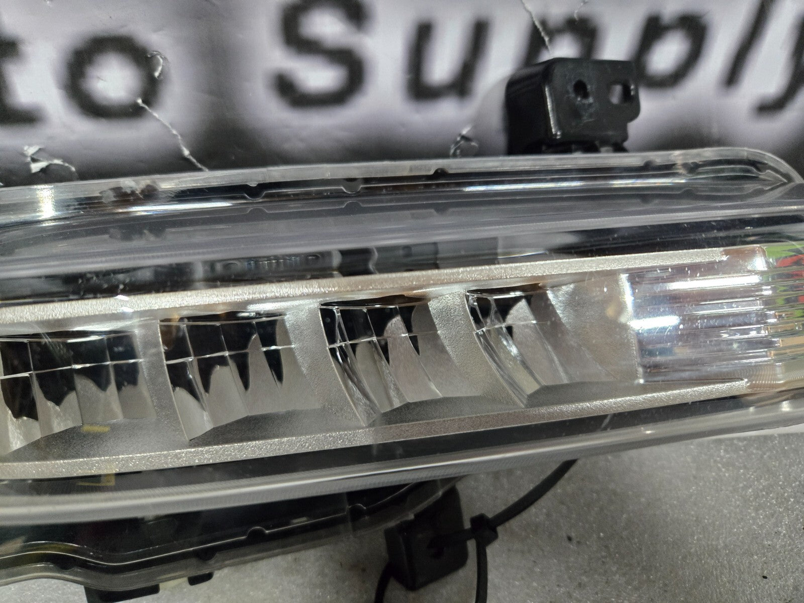 2020-2023 Ford Explorer RH Front Right Passenger LED Fog Light Fog Lamp OEM