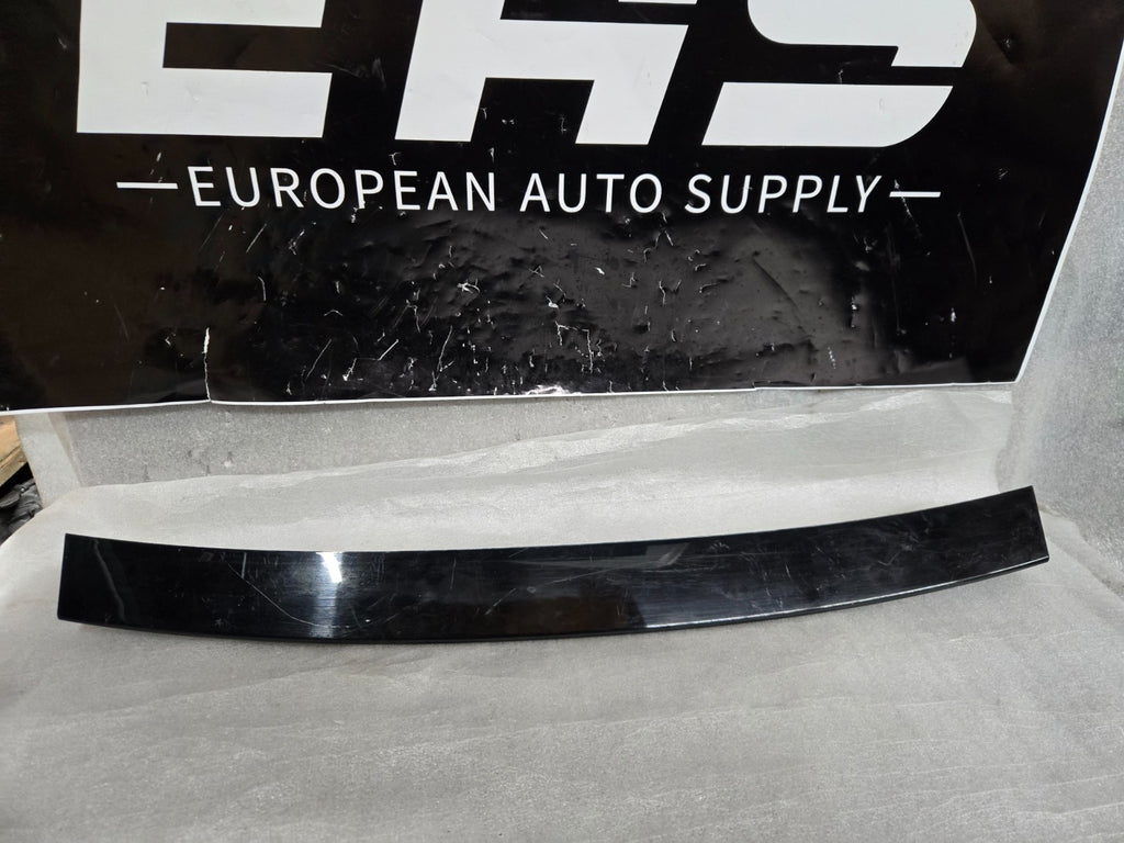 2016 LAND RANGE ROVER (L405) REAR TAILGATE HATCH THIRD 3RD BRAKE STOP LIGHT LAMP