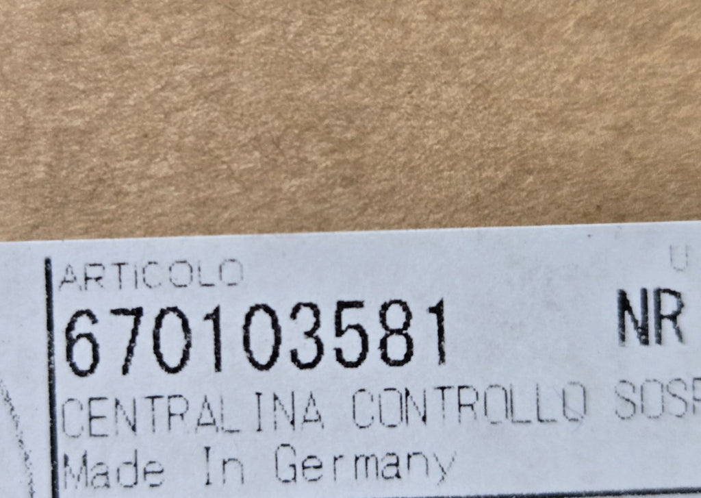 Maserati Ghibli ECM - Electronic Control Module Suspension Unit 670103581 OEM