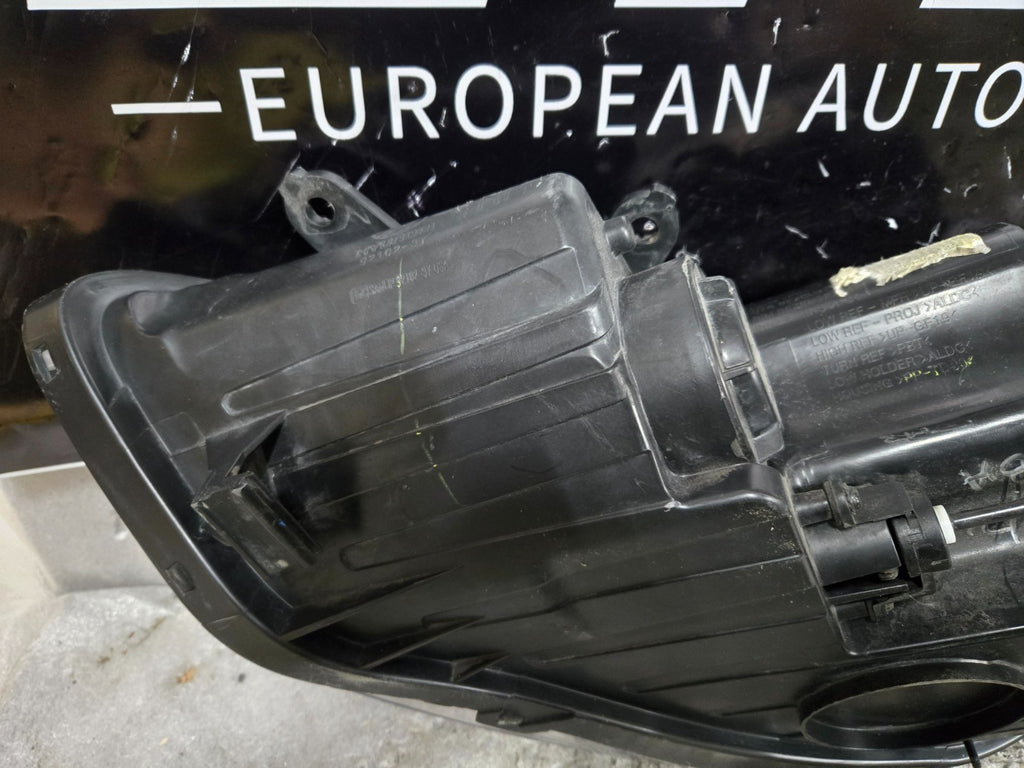 2011 2012 2013 Hyundai Elantra RH Right Passenger Halogen Headlight OEM 92102-3Y