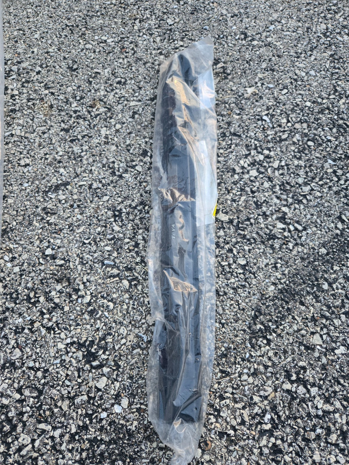 2021-2024 Genesis GV80 Guard 29136-T6000 NEW OEM LH LEFT SIDE