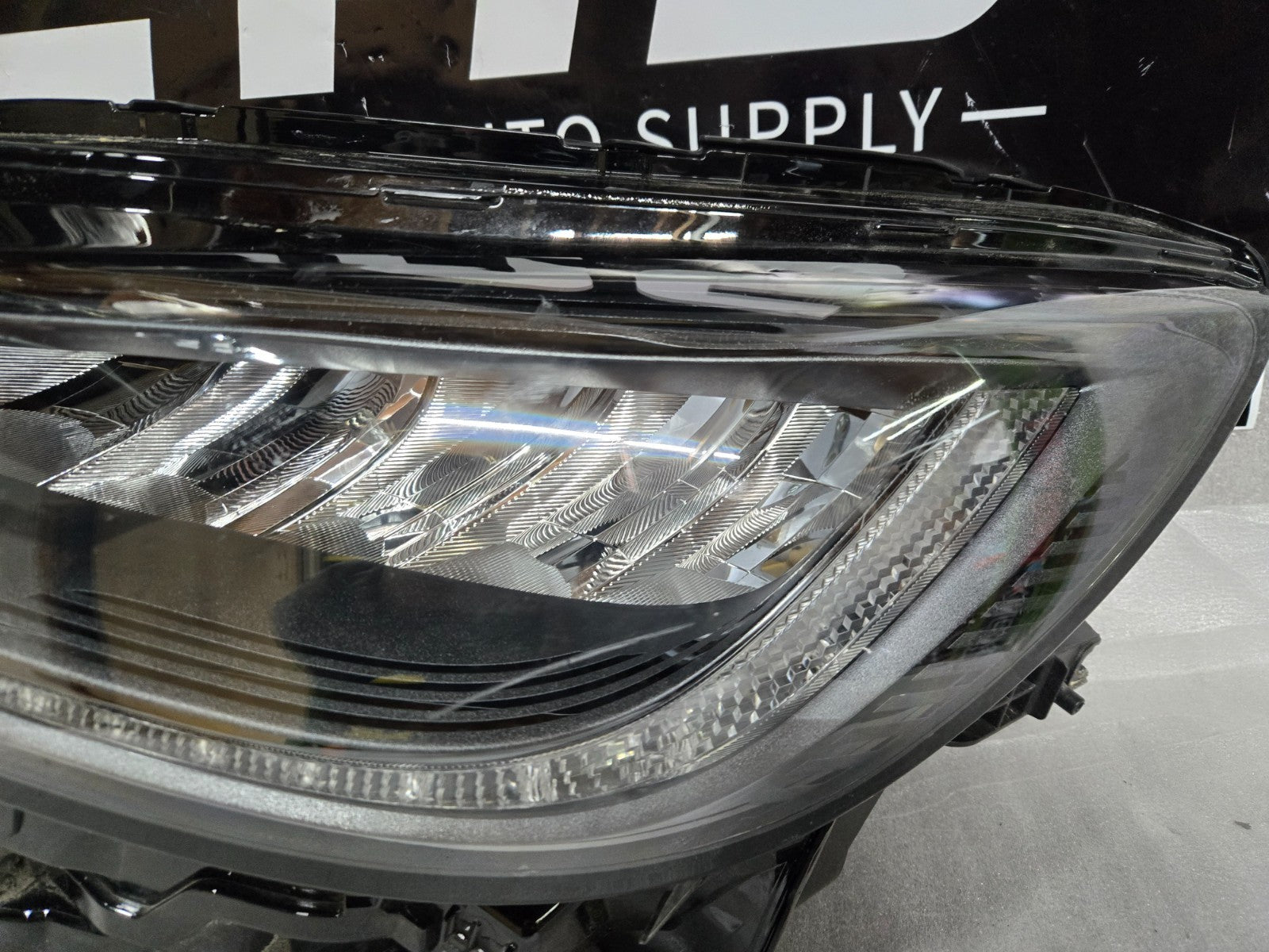 2020-2025 LINCOLN CORSAIR REFLECTOR LED HEADLIGHT LEFT LH DRIVER SIDE OEM