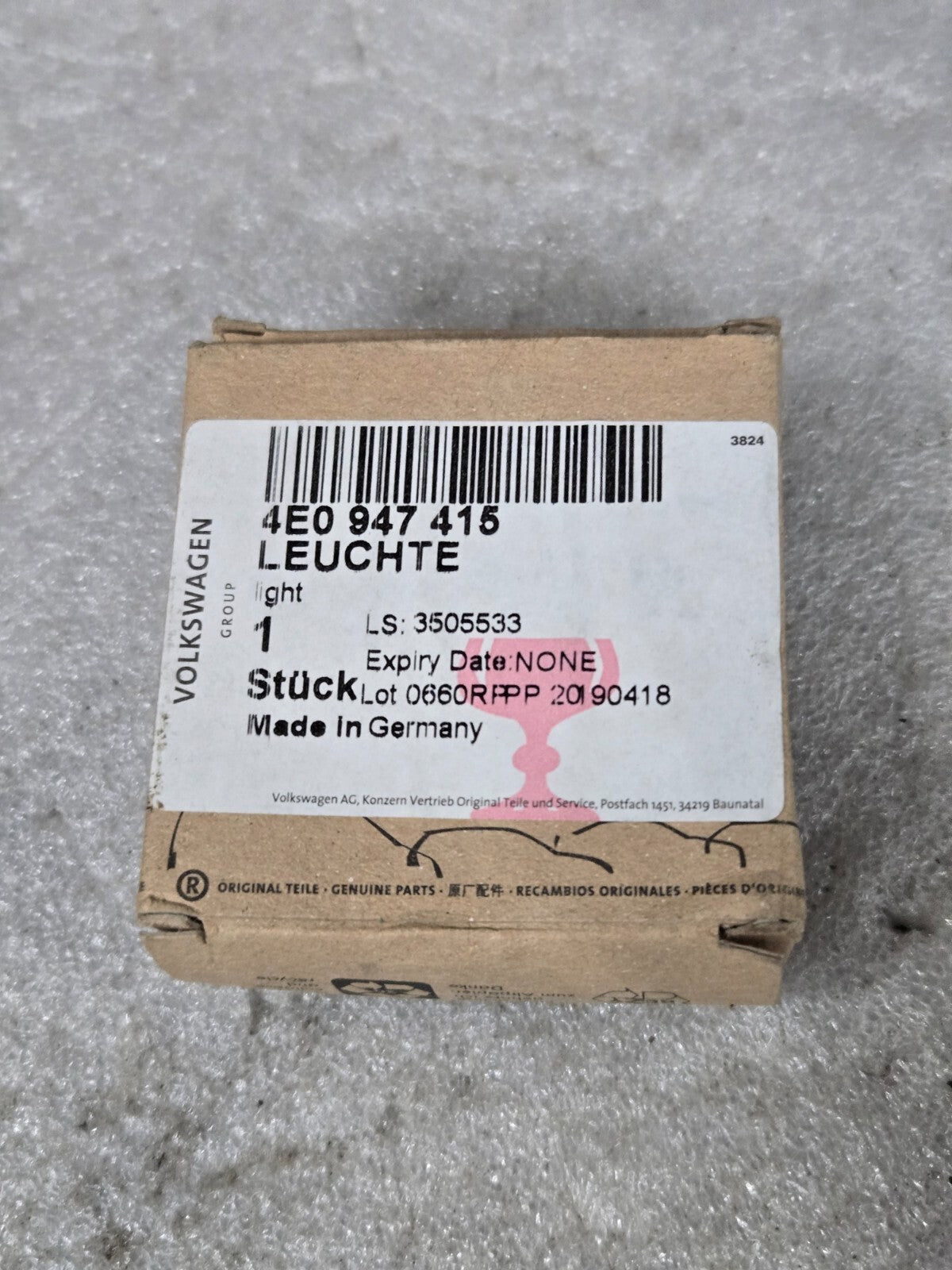 2015-2016 AUDI A3 8V FRONT RIGHT OR LEFT SIDE SEAT COURTESY LIGHT LAMP OEM