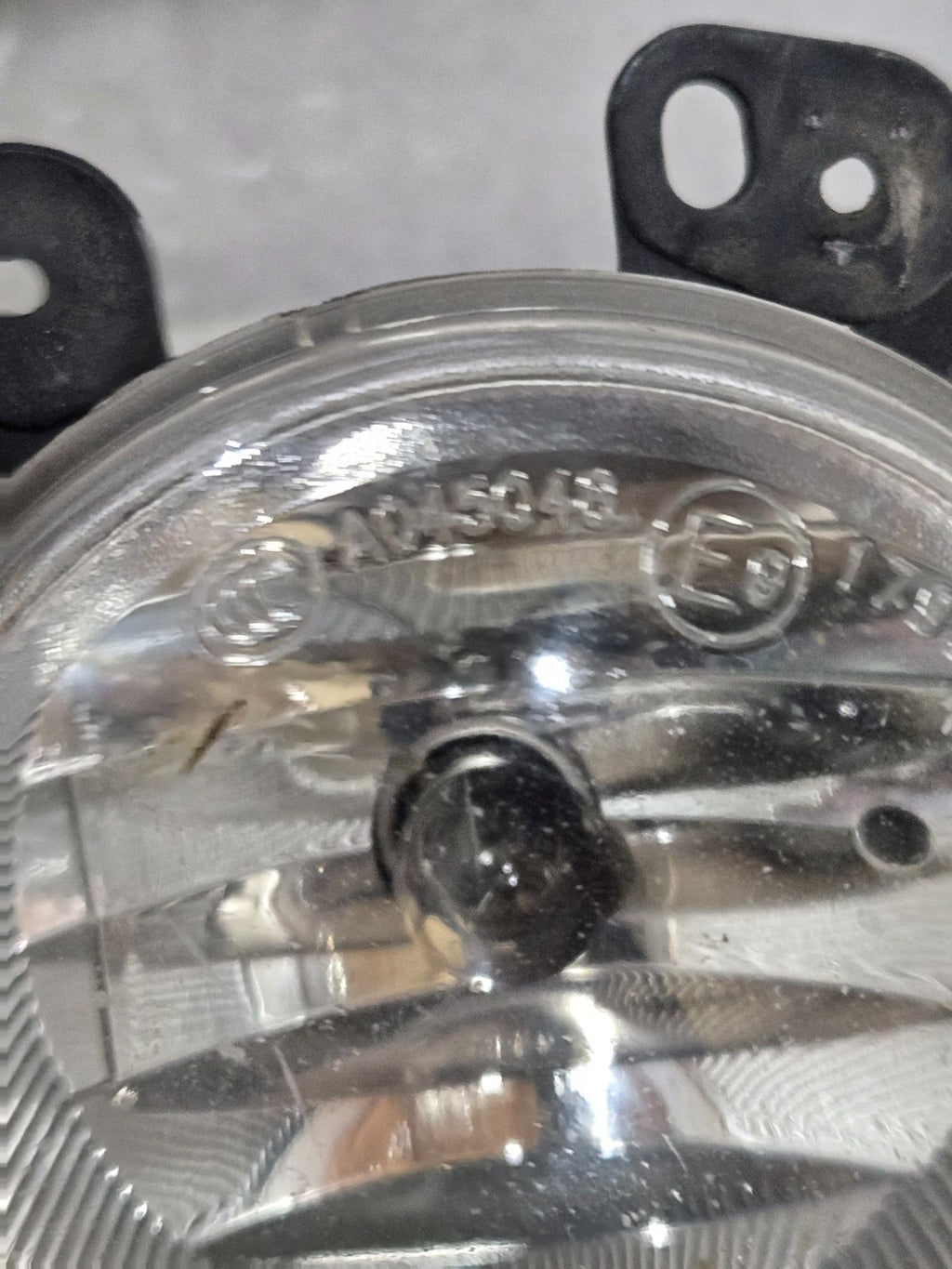 2007-2018 Jeep Wrangler Halogen Fog Lamp Right Passenger or Left Driver A045048