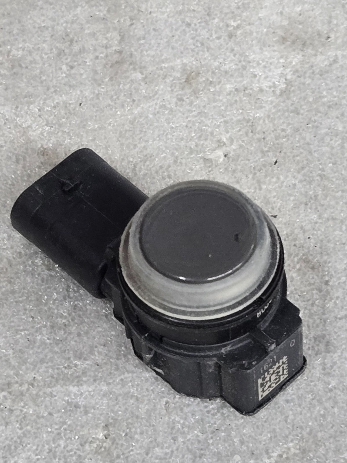 2019 - 2021 JEEP CHEROKEE BUMPER PARKING ASSIST PARK 5XG31PDNAA PDC SENSOR OEM