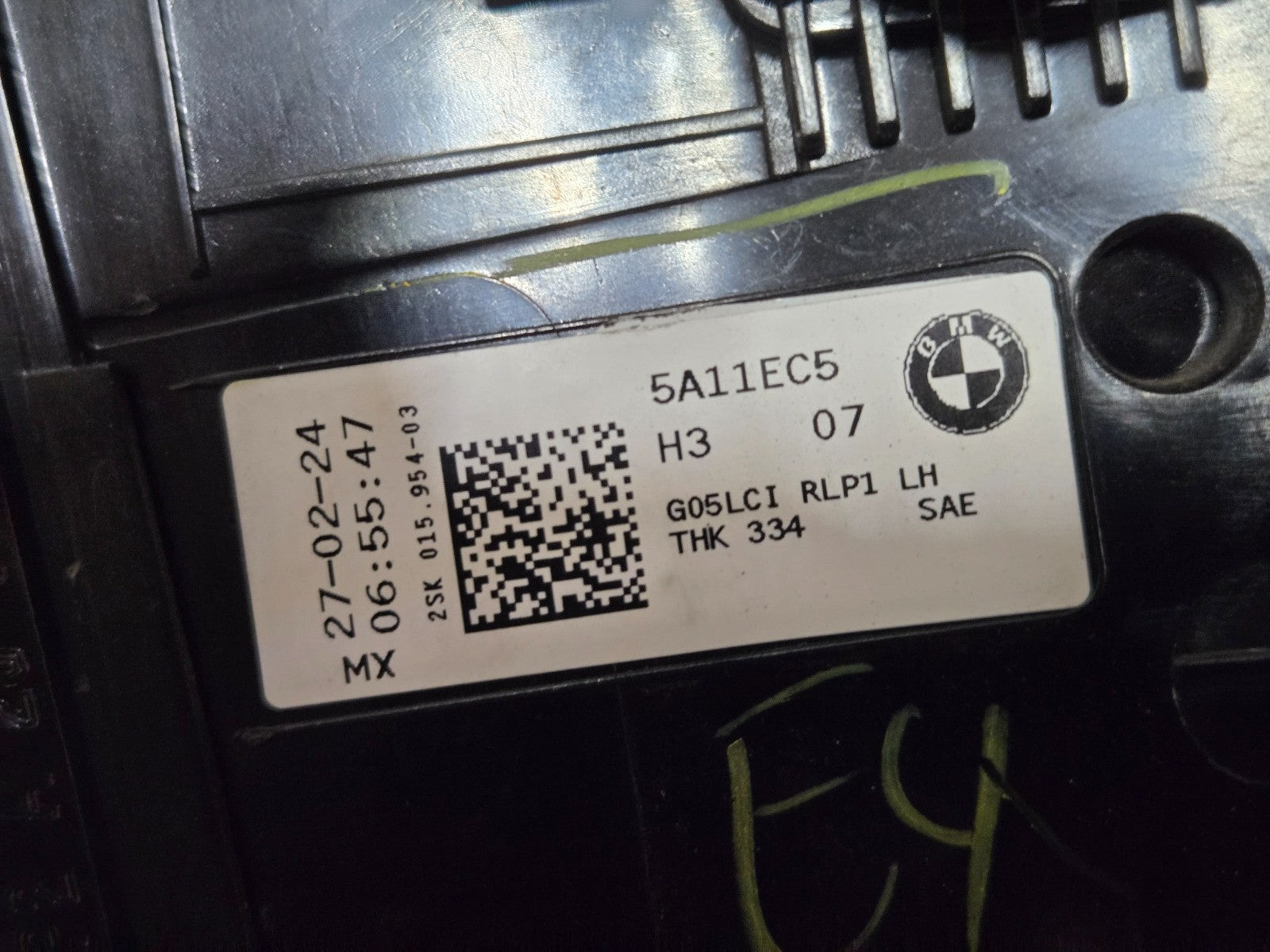 2024 - 2025 BMW X5 G05 REAR LEFT DRIVER SIDE OUTER TAILLIGHT TAIL LIGHT LAMP OEM