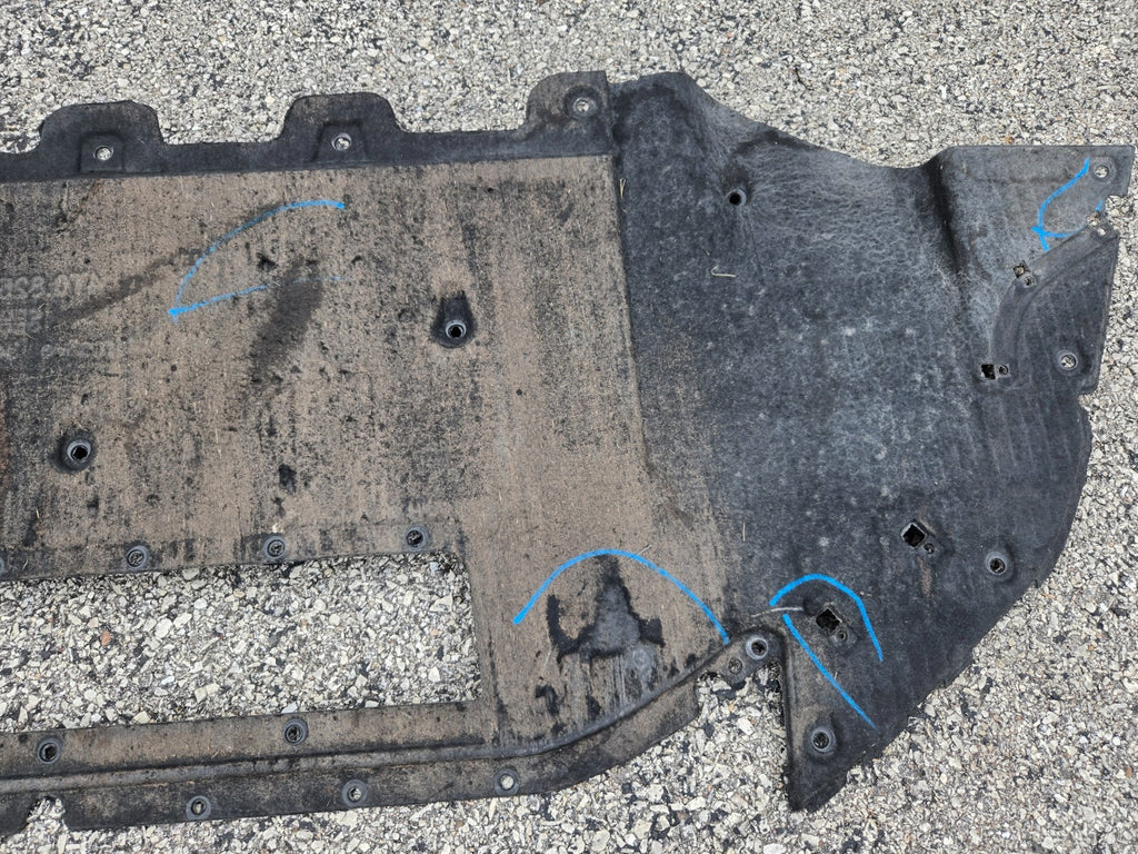LAMBORGHINI HURACAN EVO FRONT UNDERBODY TRIM PANEL COVER OEM 4T0825101E