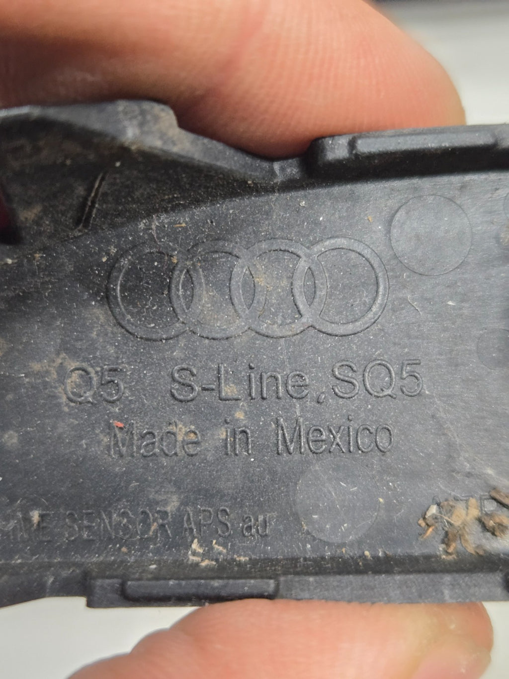 2018 AUDI Q5 SQ5 FRONT LEFT LH PARKING SENSOR BRACKET 80A919267A OEM