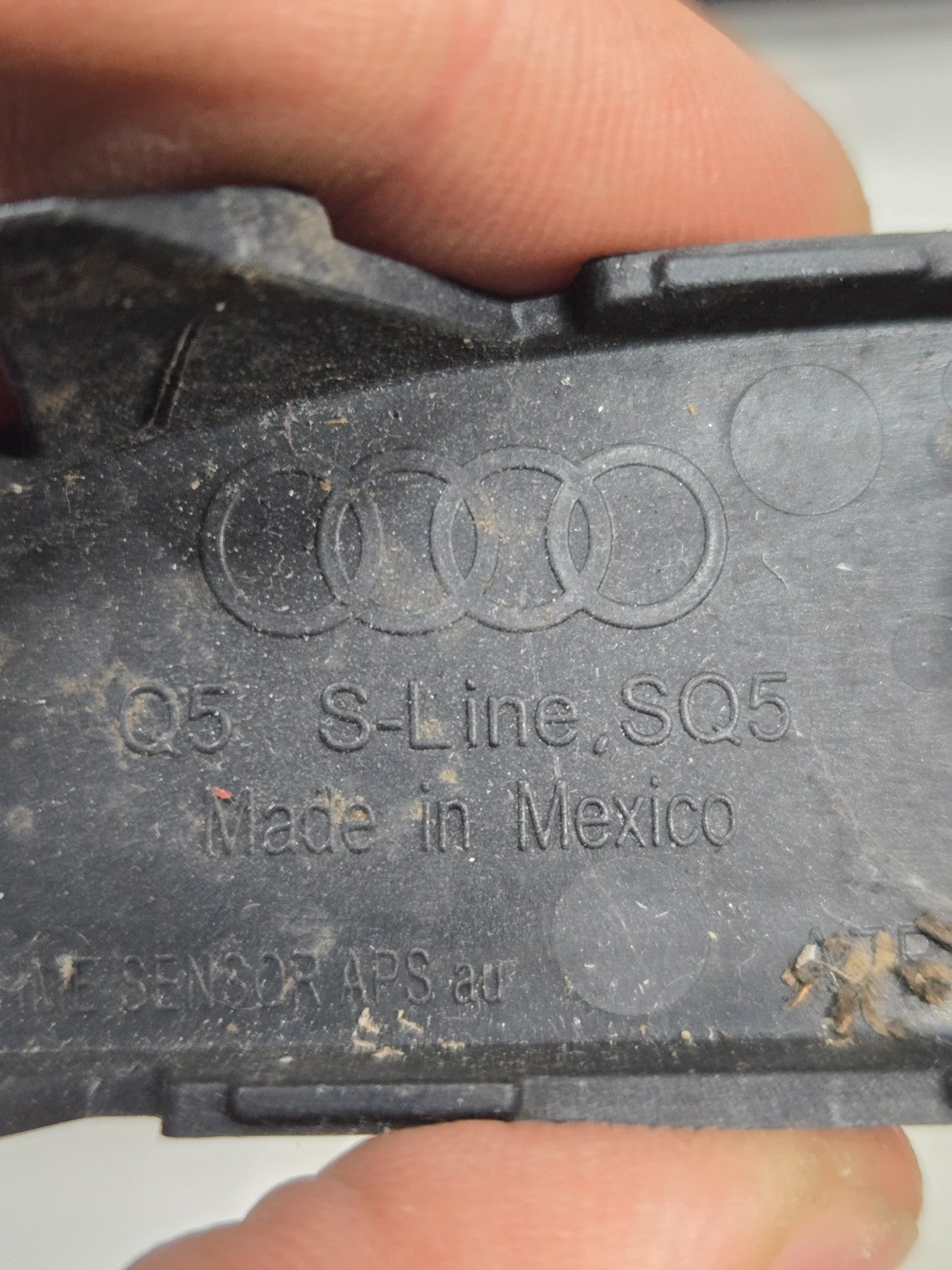 2018 AUDI Q5 SQ5 FRONT LEFT LH PARKING SENSOR BRACKET 80A919267A OEM
