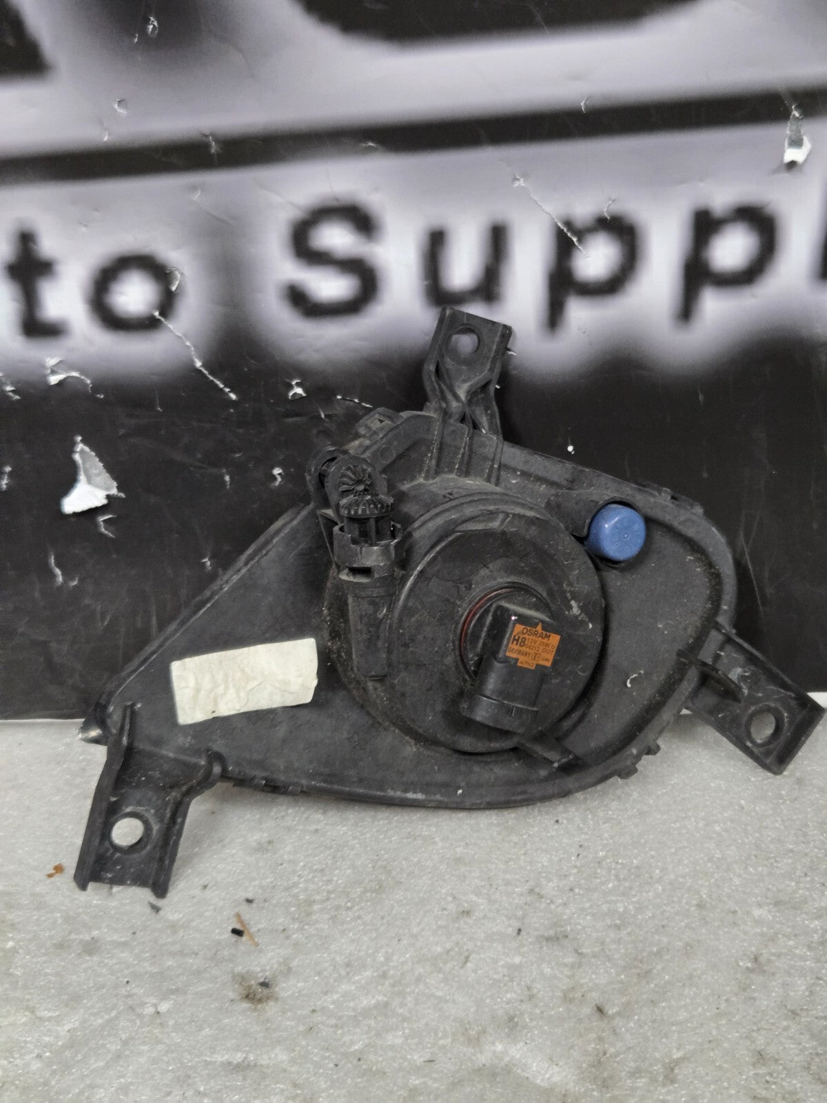 2005-2011 BMW 328i Xdrive RIGHT PASSENGER SIDE FOG LAMP LIGHT 170037-02 OEM