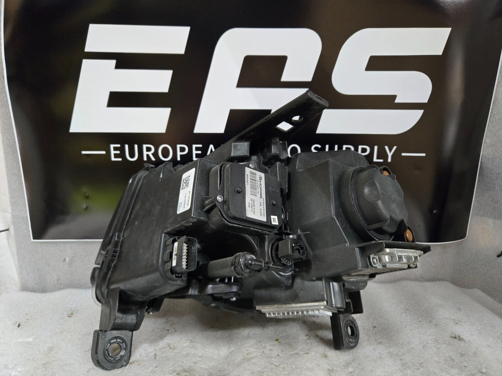 2016-2022 Jeep Grand Cherokee NON-AFS Headlight Black Right RH Passenger OEM H