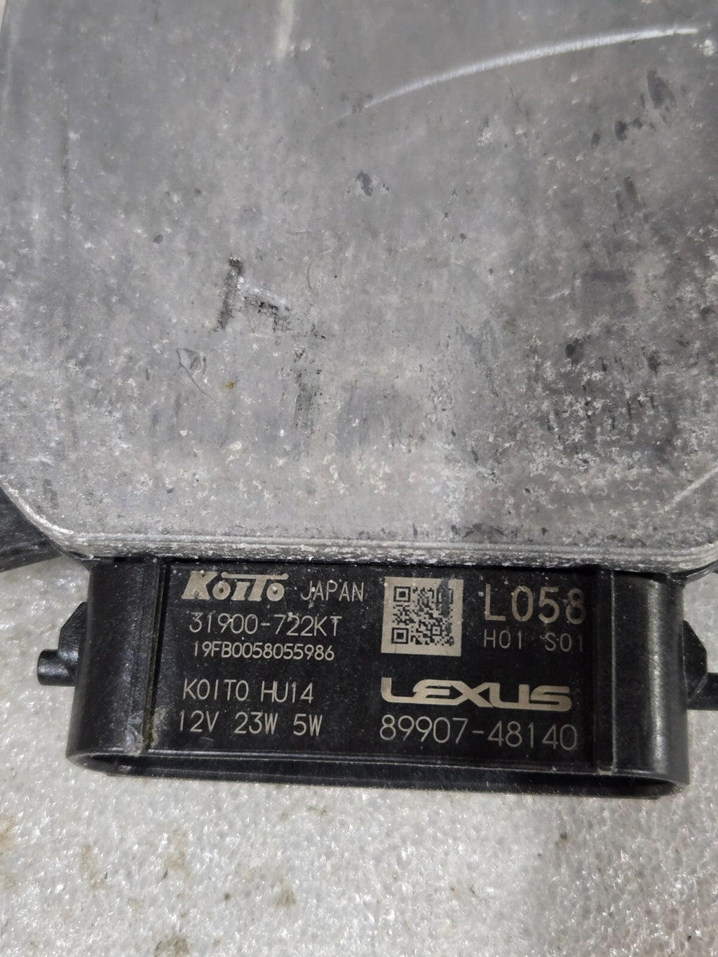 2020-2022 Lexus RX350 RX450 Left Headlight Ballast Module OEM 89907-48140
