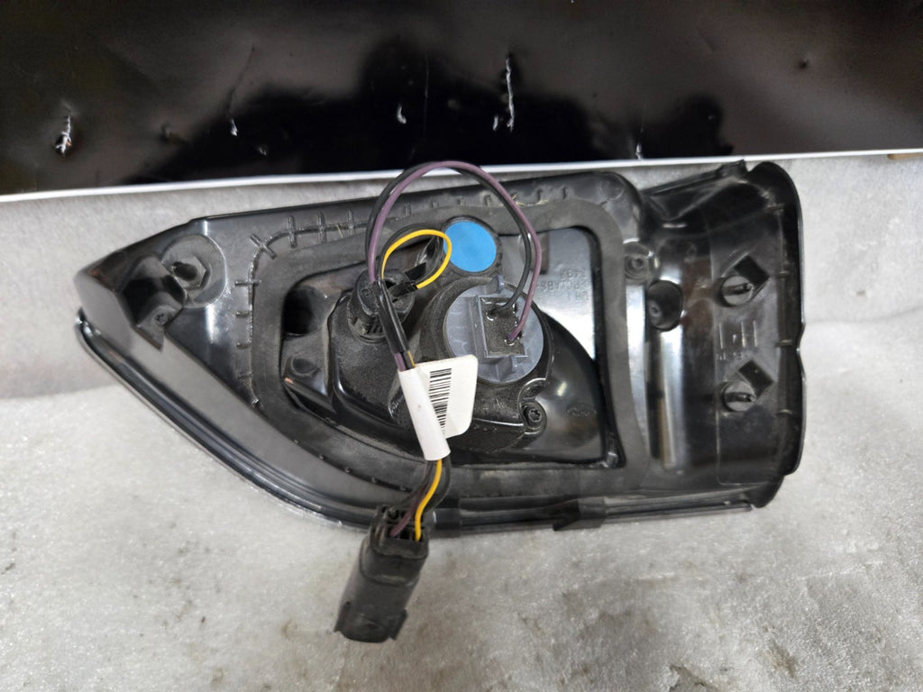 2019-2021 FORD ESCAPE REAR Driver LEFT TAIL LIGHT LAMP OEM LJ6B-13A603-AL